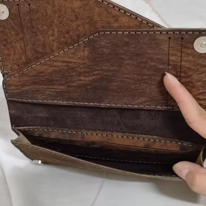 کیف چرم و دست دوز