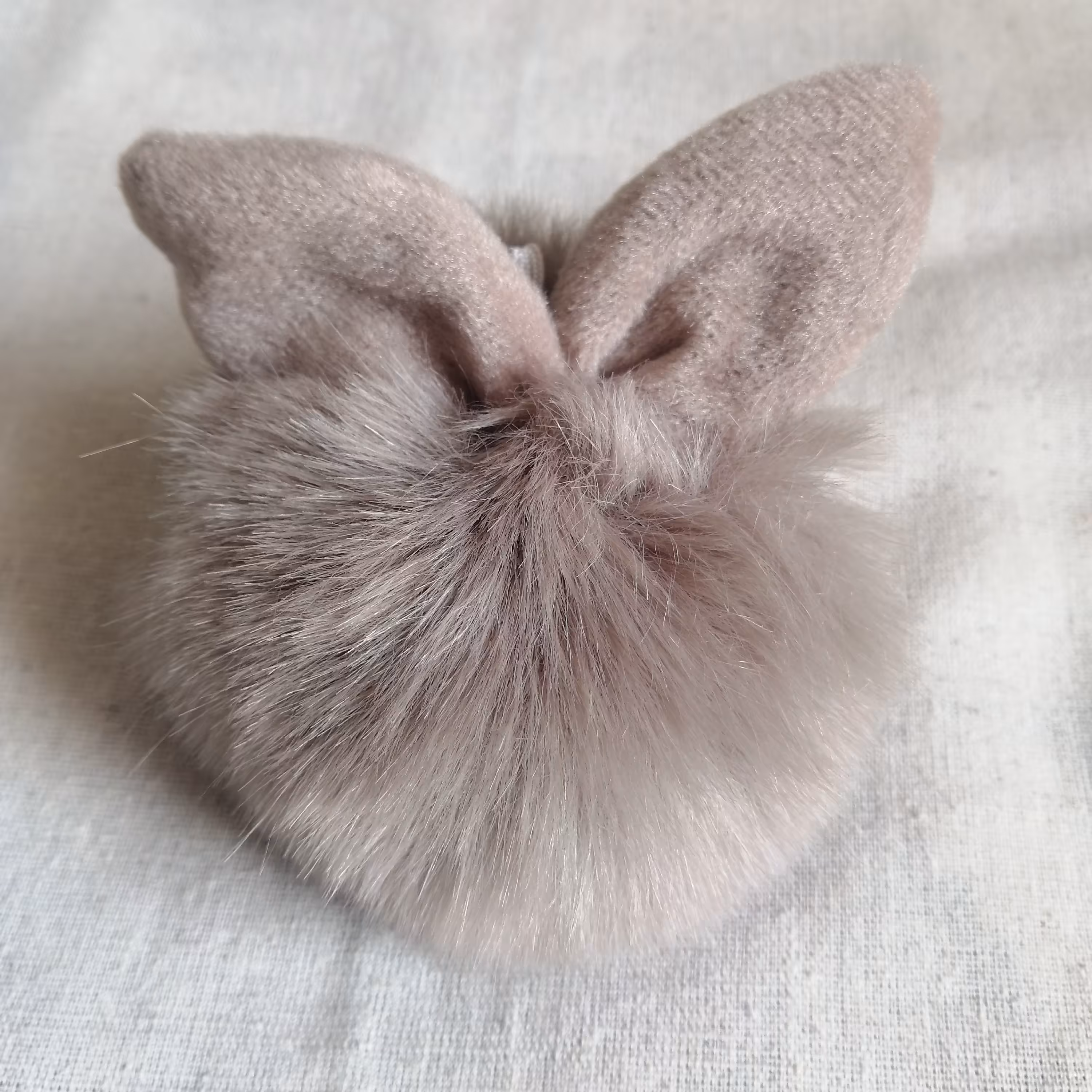 عروسک پوم پوم 