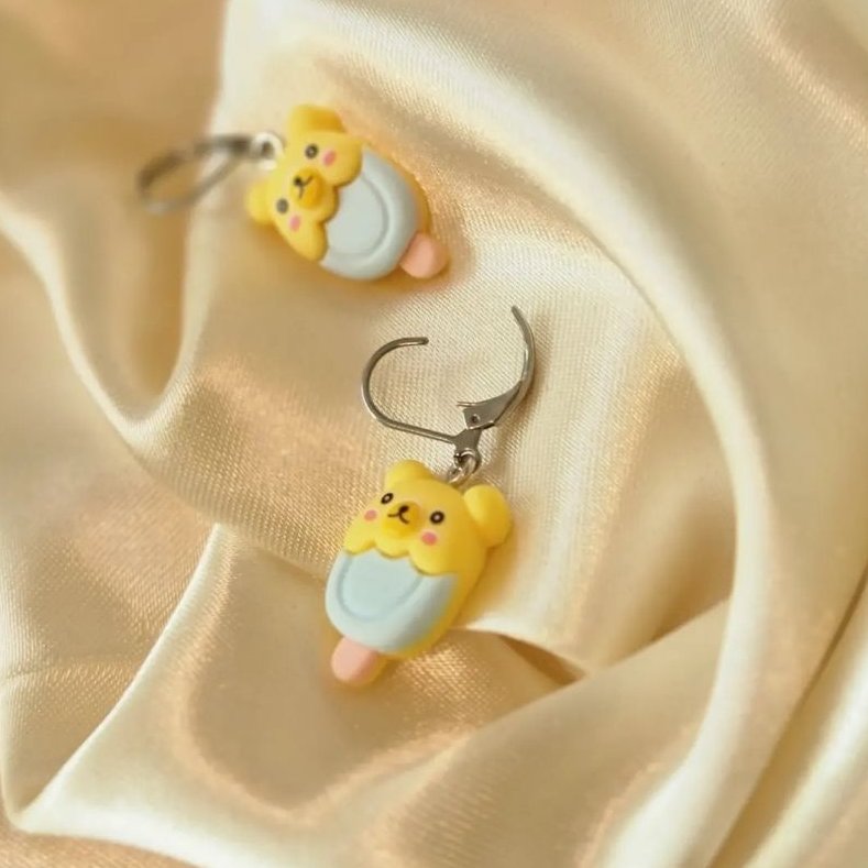 گوشواره بچگانه