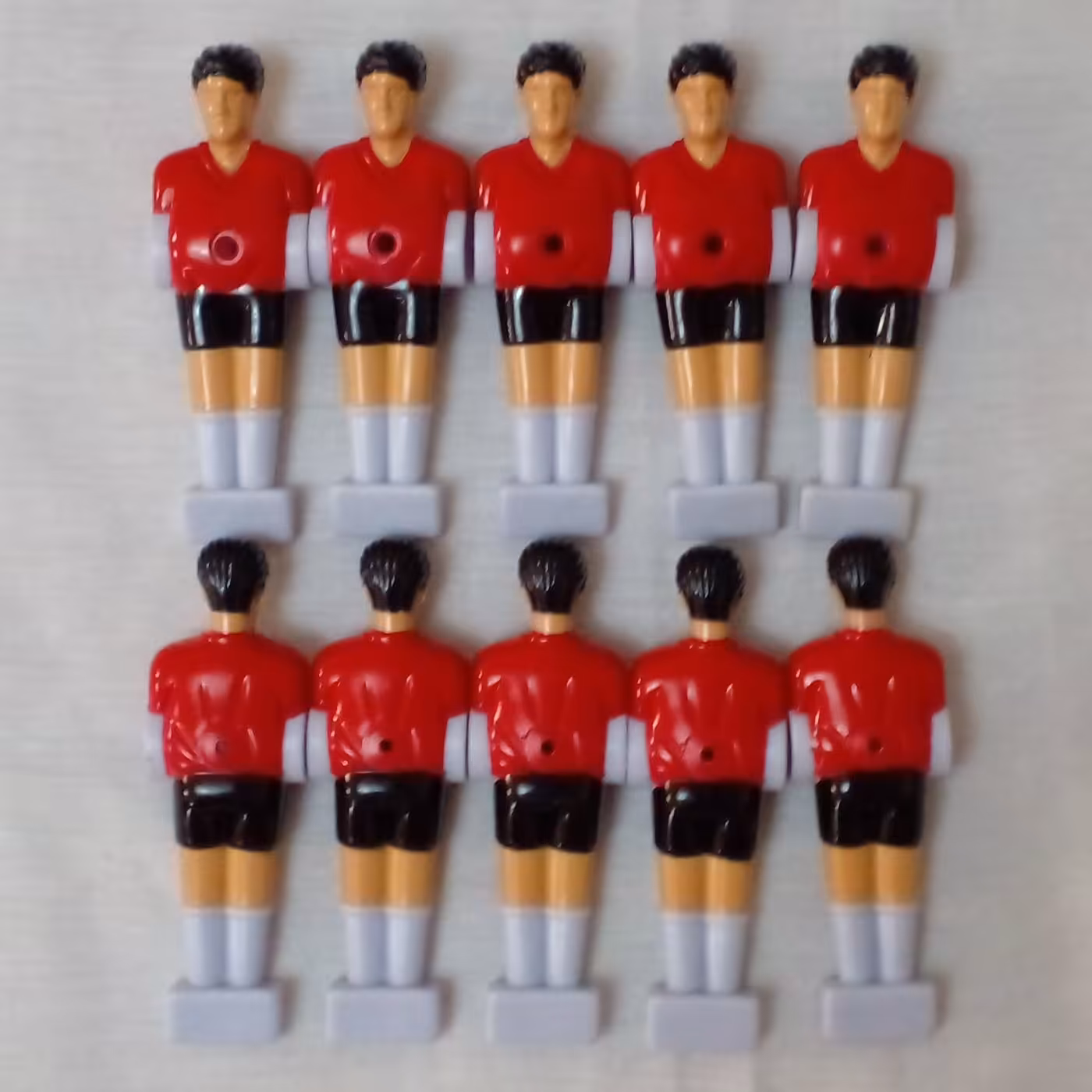 آدمک فوتبالدستی سایز کوچک سری ده تاییدردورنگ آبی وقرمز