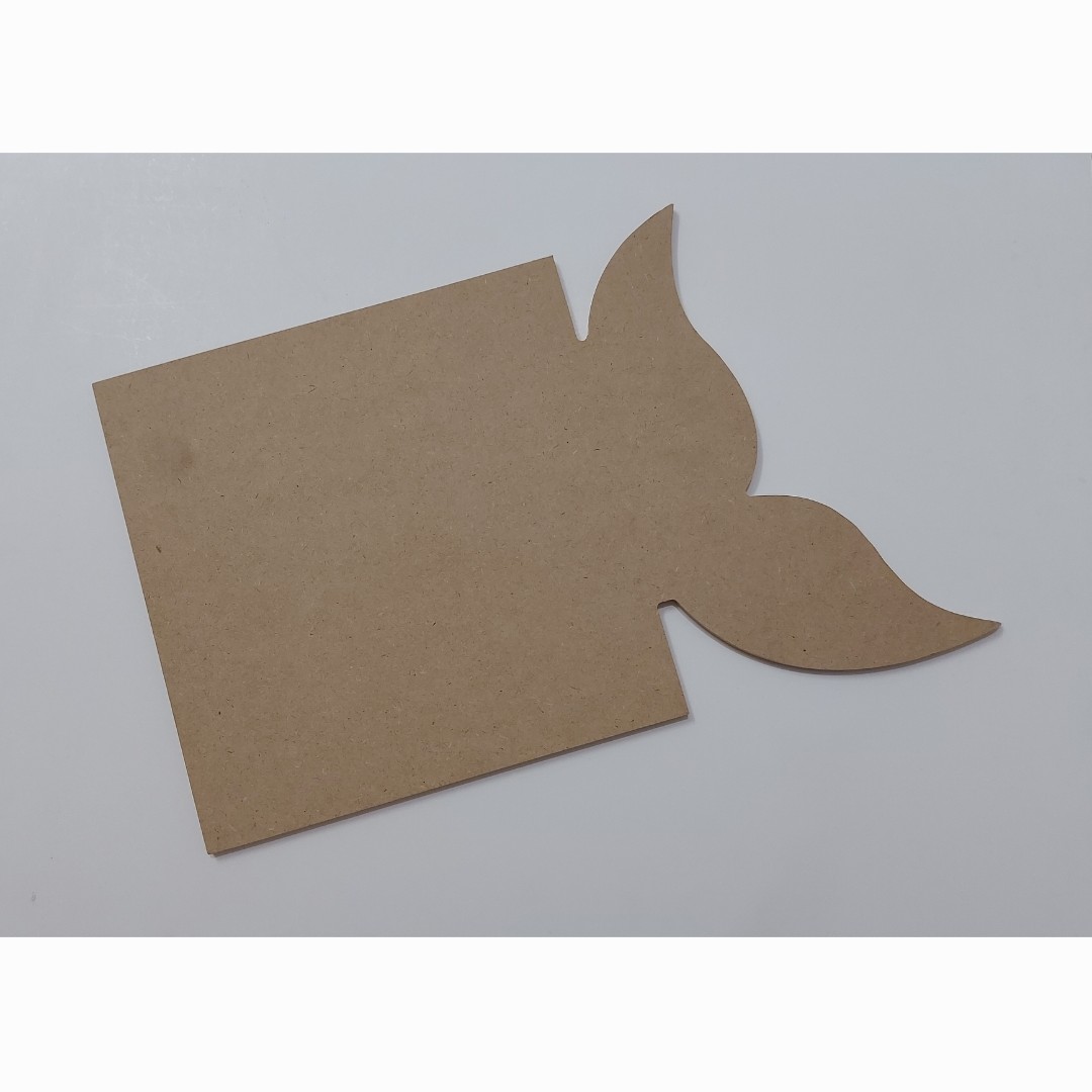 بیس خام ام دی اف تخته سرو طرح دم پری دریایی طول 47 سانت و ضخامت 8 میل