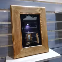 آیینه با قاب چوبی دست ساز