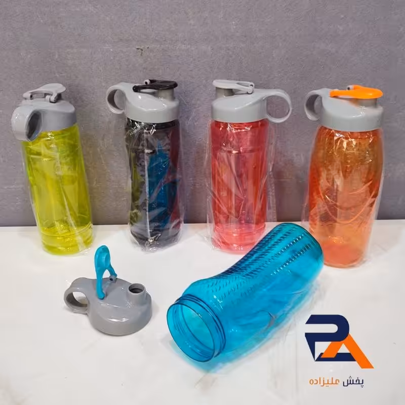 قمقمه طرح ترک قمقمه آب بطری آب در رنگ بندی متنوع