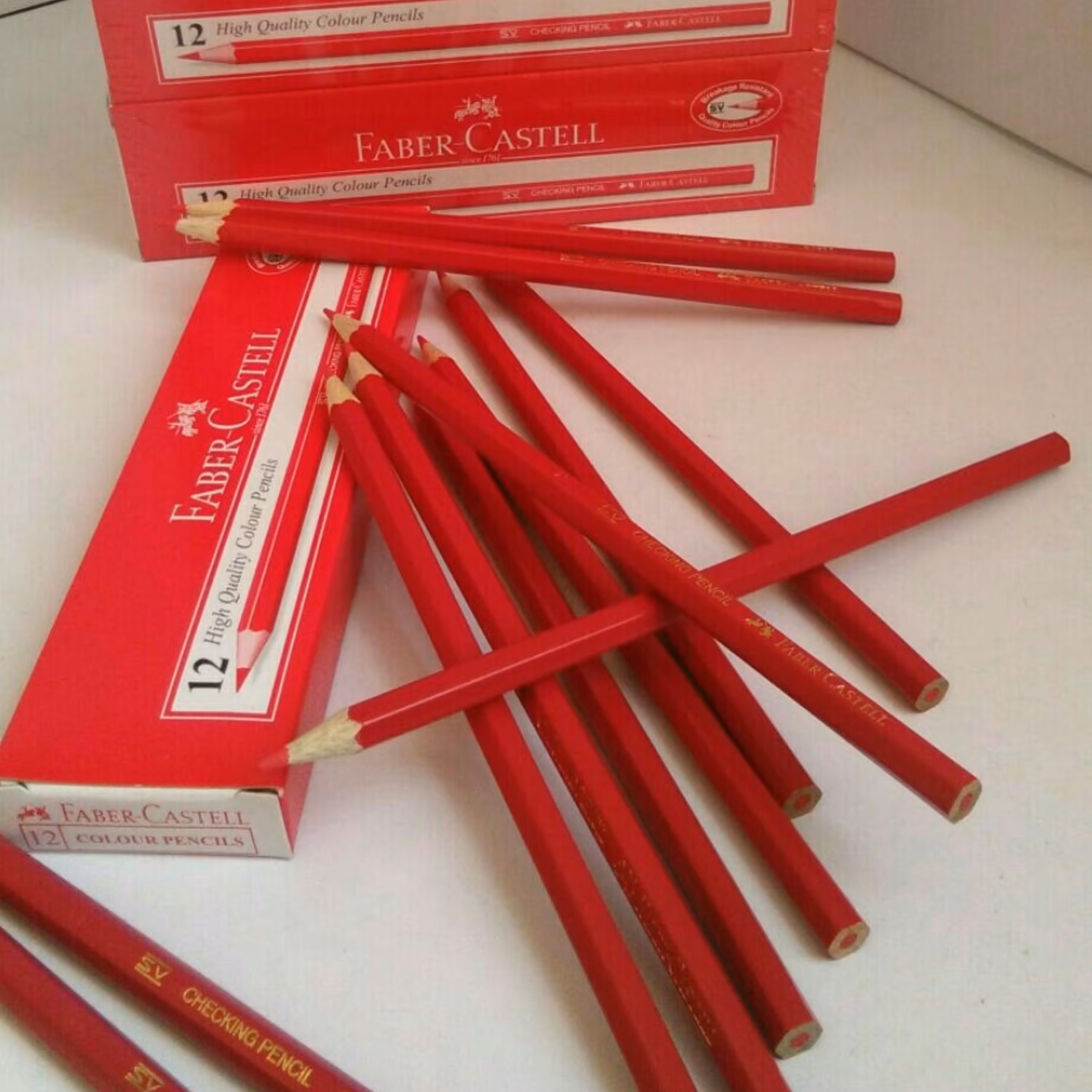 مداد قرمز فابر کاستل مدل SV CHCKING PENCILشش ضلعی