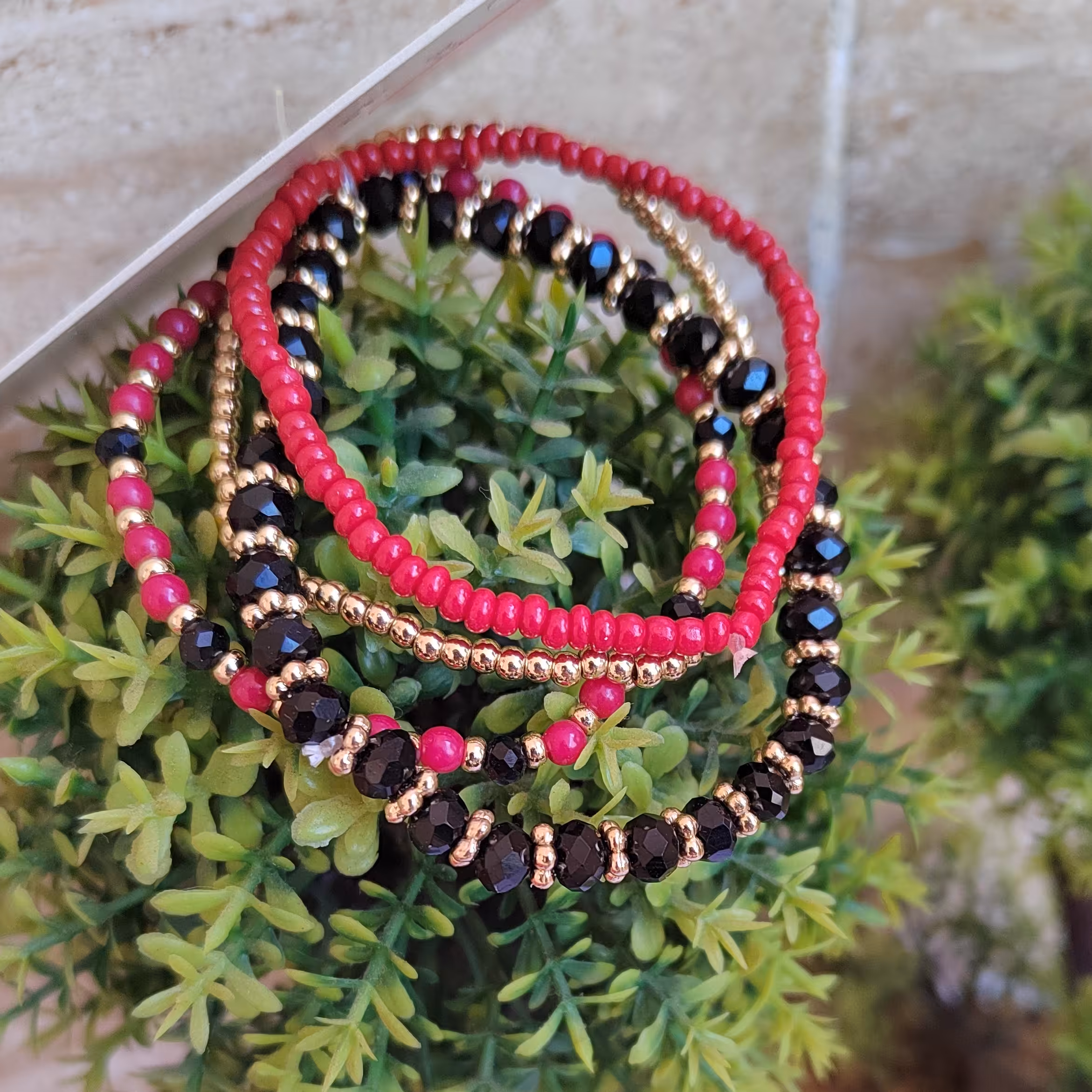 دستبند 4تیکه ای. برندaccessories. ارسال رایگان 