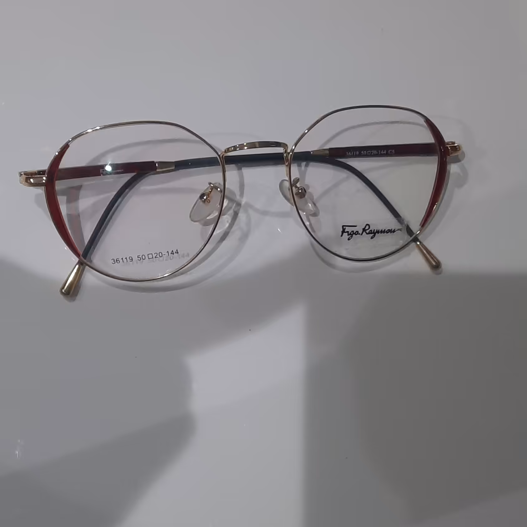 فریم فلزی اسپرت