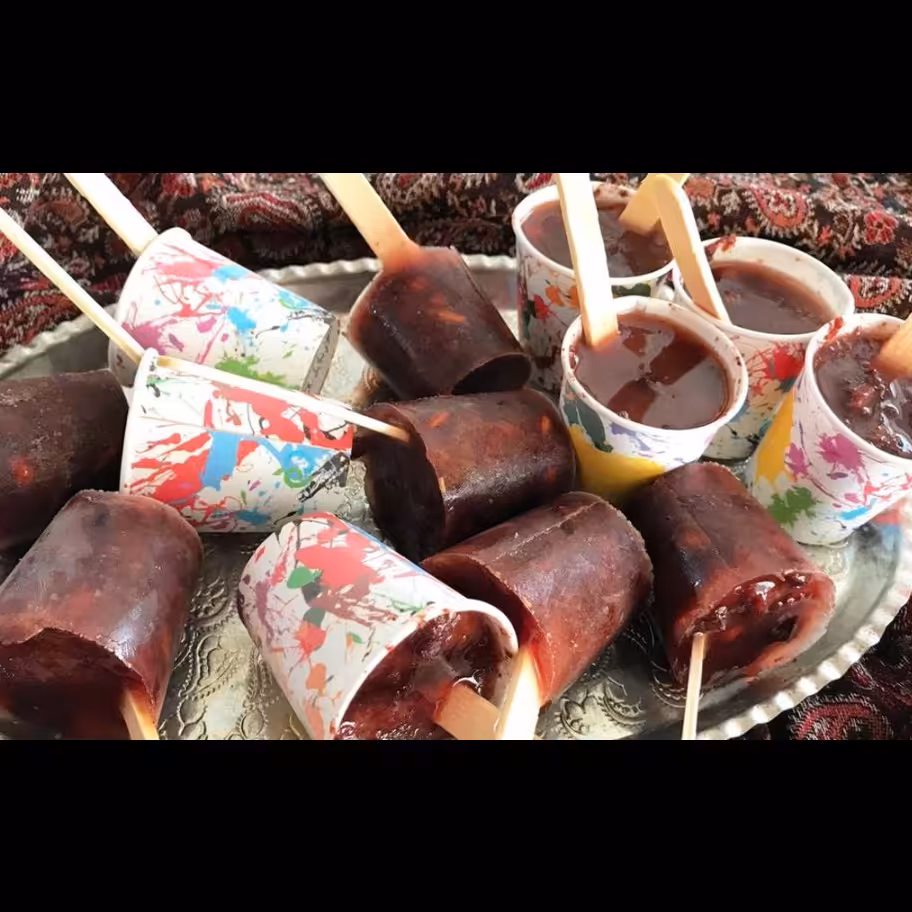 اسکمو یا آلاسکا ذغال اخته رشتی