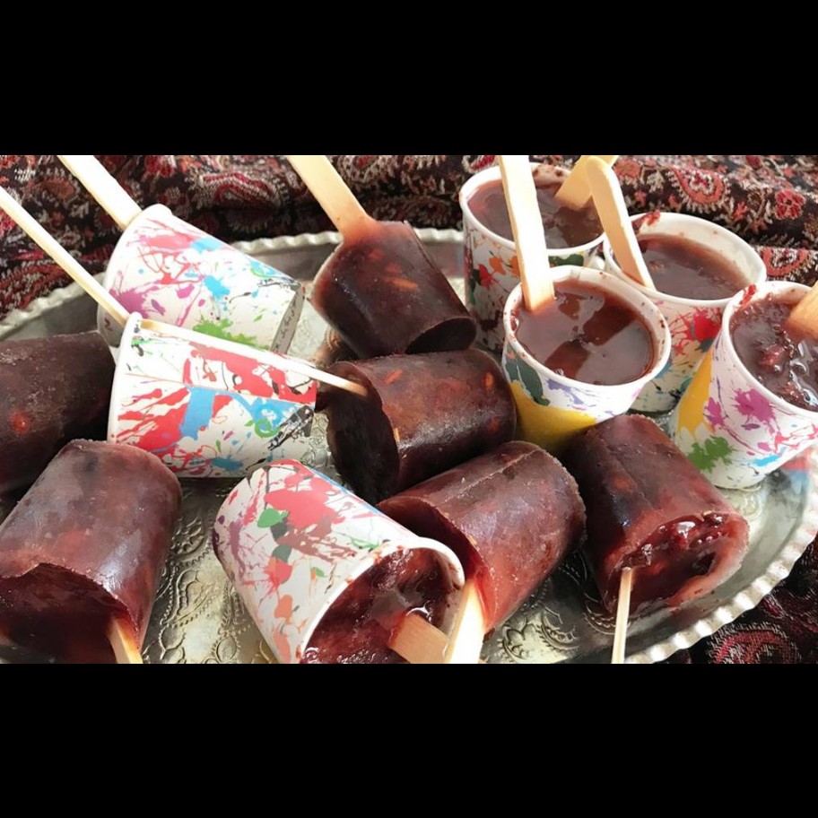 اسکمو یا آلاسکا ذغال اخته رشتی