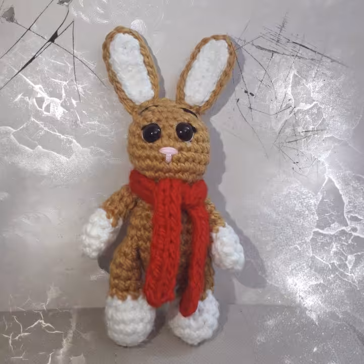 عروسک بافتنی خرگوش مخملی 