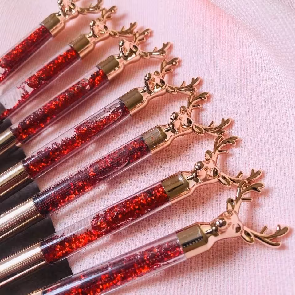 خط چشم آکواریومی  طرح گوزن ماندگاری بالا و کاملا مشکی 