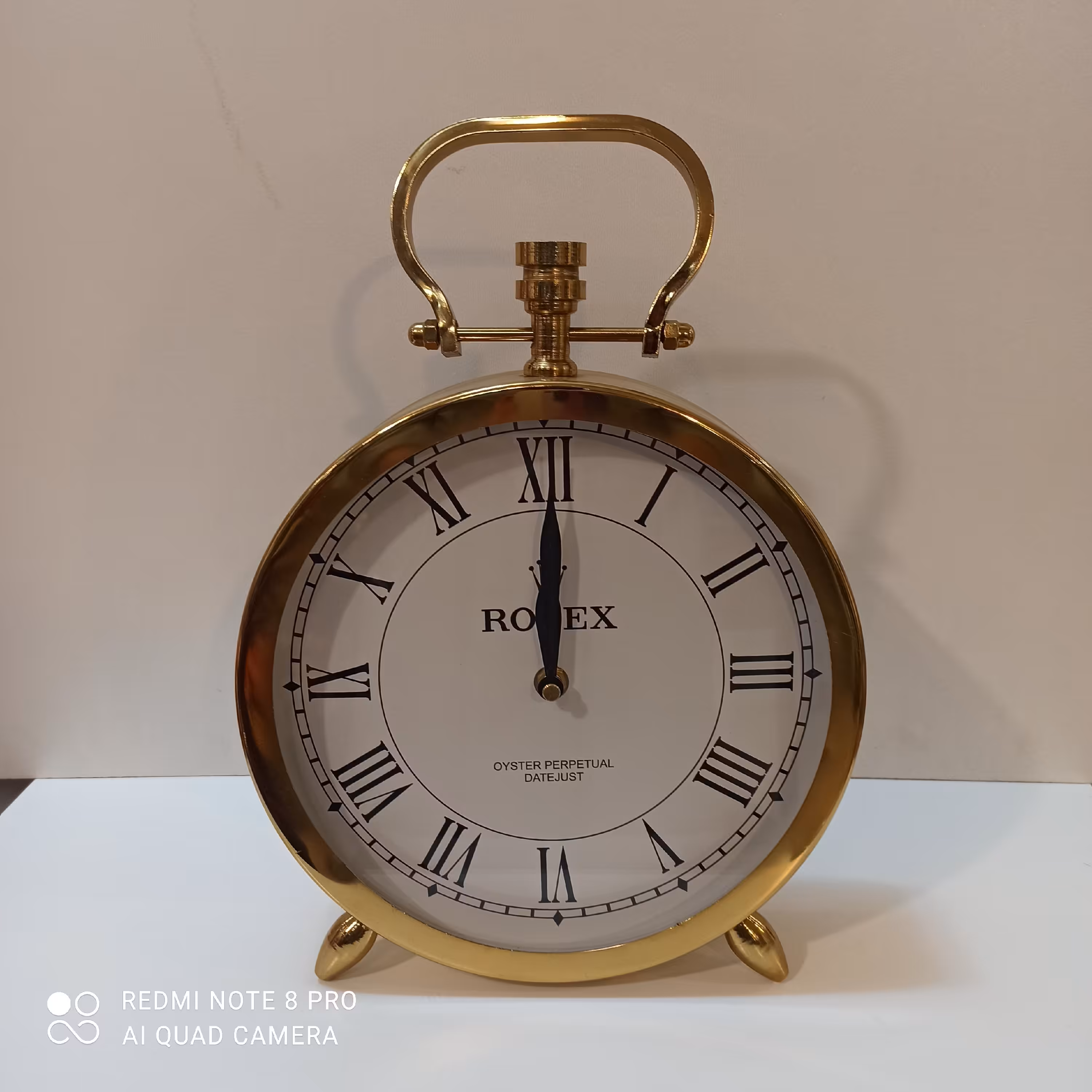 ساعت ساعت رومیزی کد4