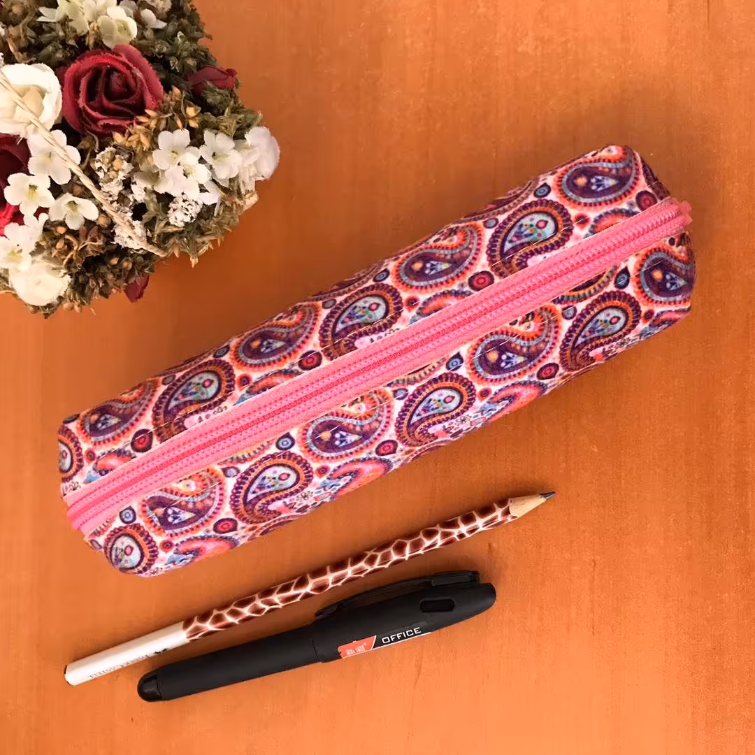 جامدادی پارچه ای گلدار گل گلی مخمل تک زیپ