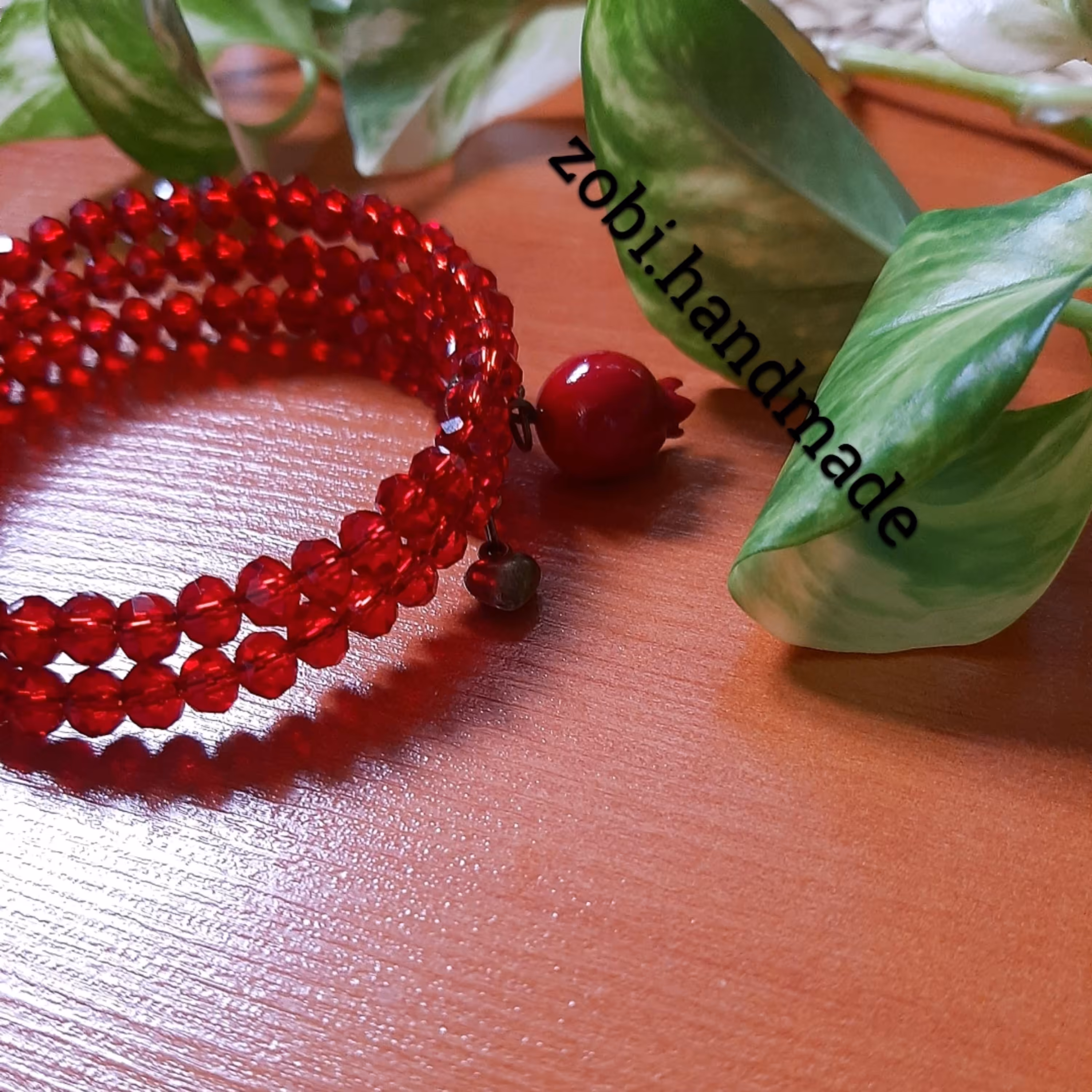 دستبند دونه اناری