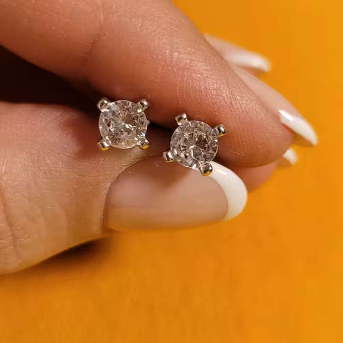 گوشواره میخی تک نگین 