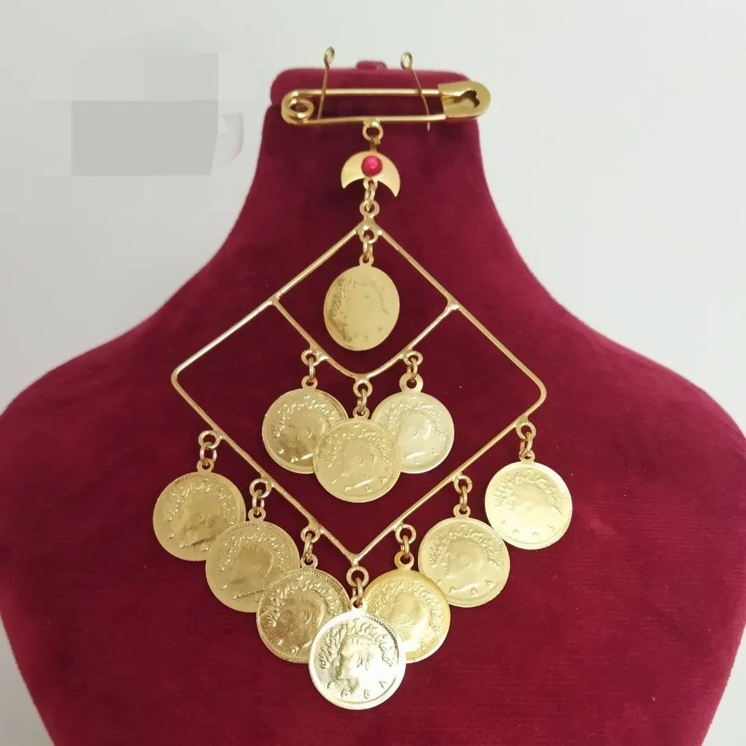 سوزن لوزی سکه ای
آبکاری طلا
رنگ ثابت
کیفیت فوق العاده بالا