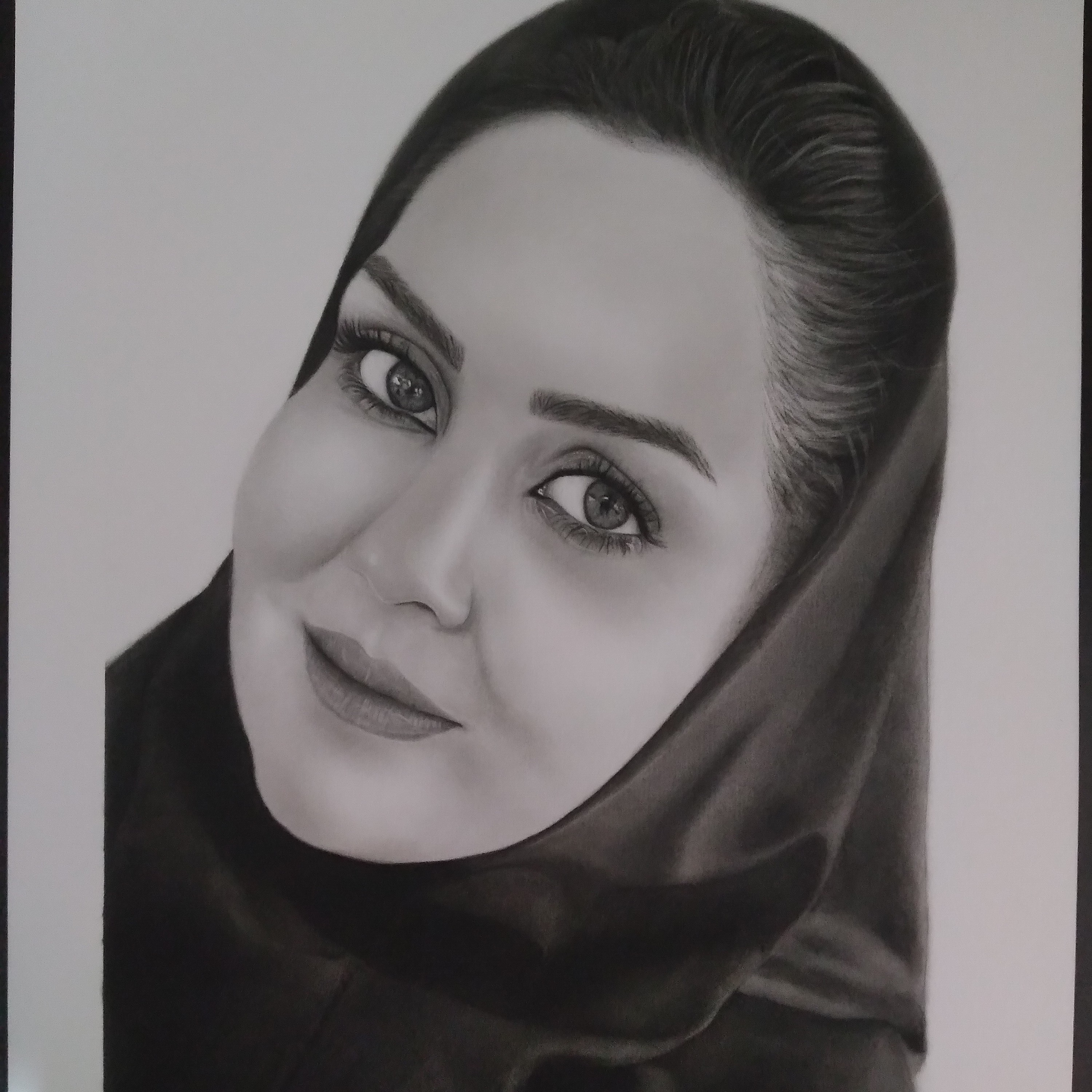 نقاشی پرتره با سبک سیاه قلم