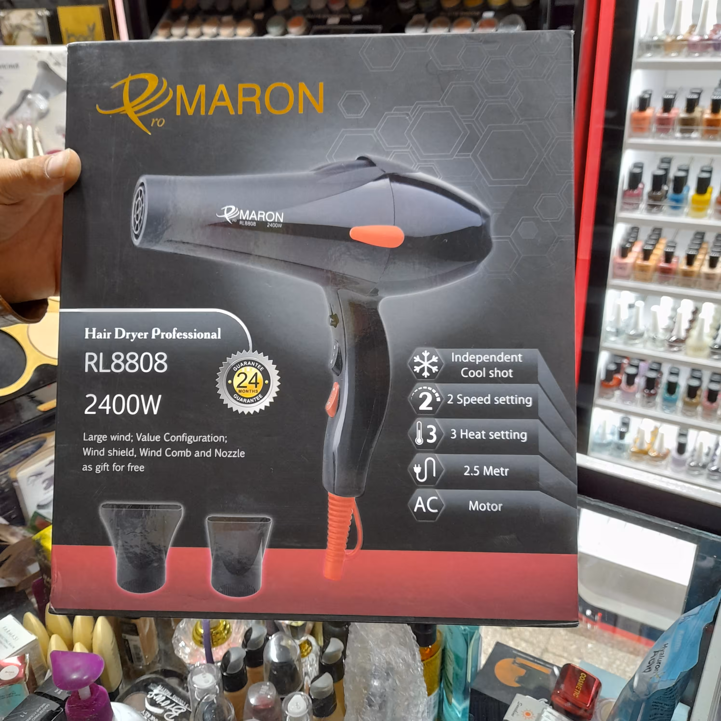 سشوار حرفه ای پرو مارون مدل 8808 PROMARON 