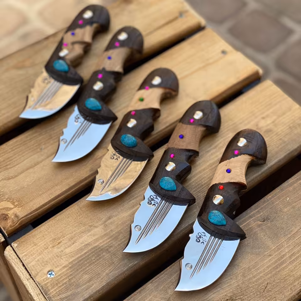 چاقو تیزی نگین دار