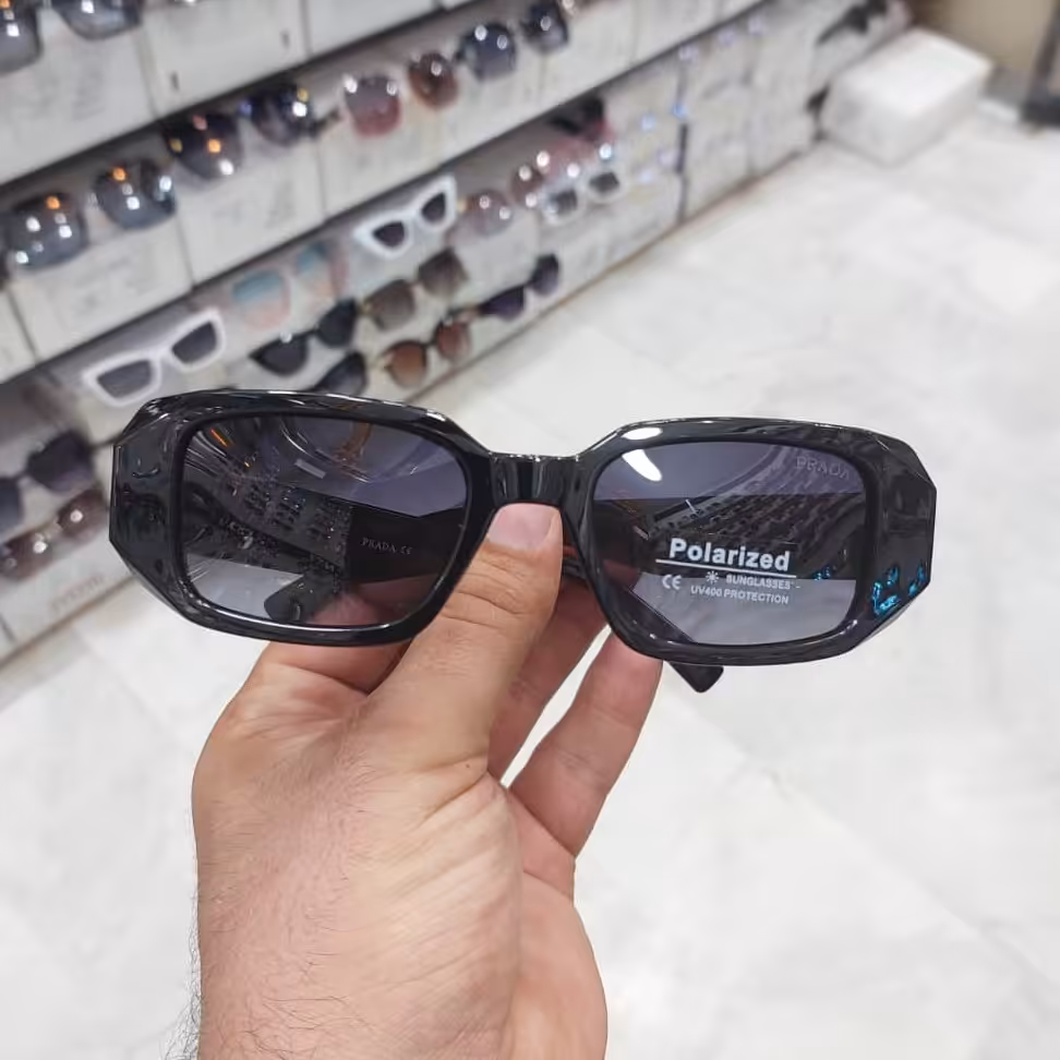 عینک آفتابی اسپرت پرادا پلاریزه و یووی 400 رنگ مشکی ارسال رایگان 