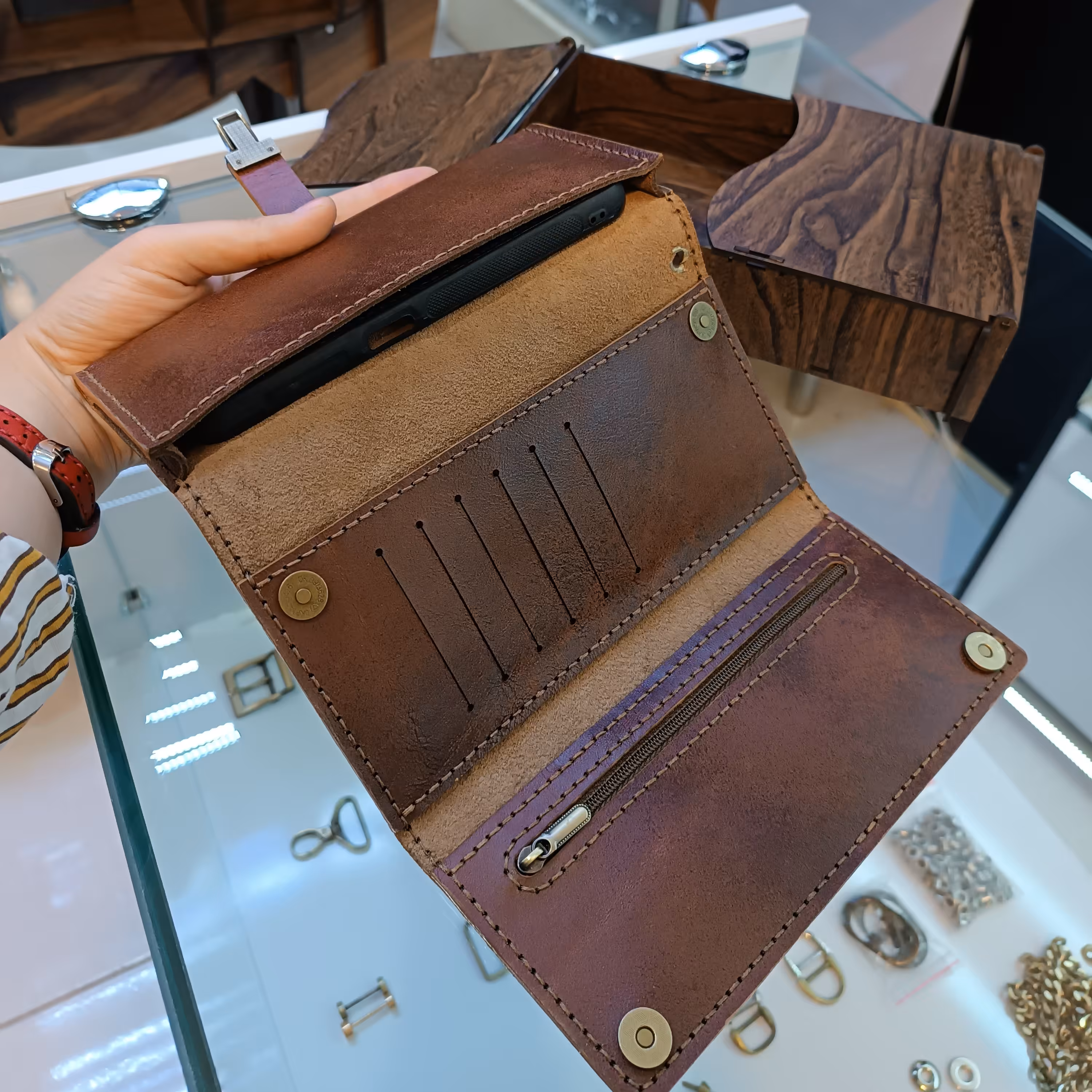 کیف پول و مدارک چرم گاوی مردانه