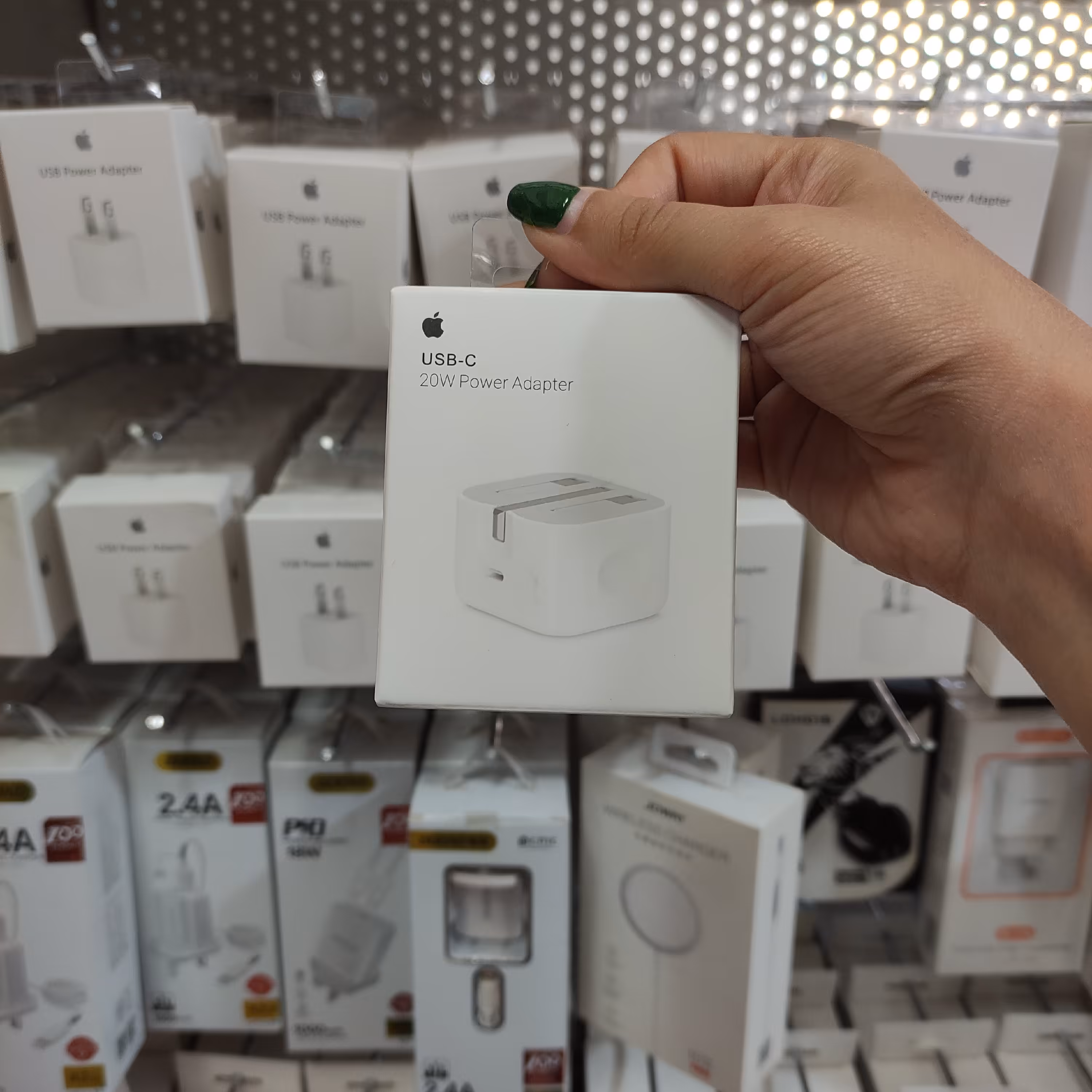 کلگی اوجینال  آیفون،کیفیت درجه یک،سوپر فست،امکان جمع شدن  سه شاخه کله شارژر