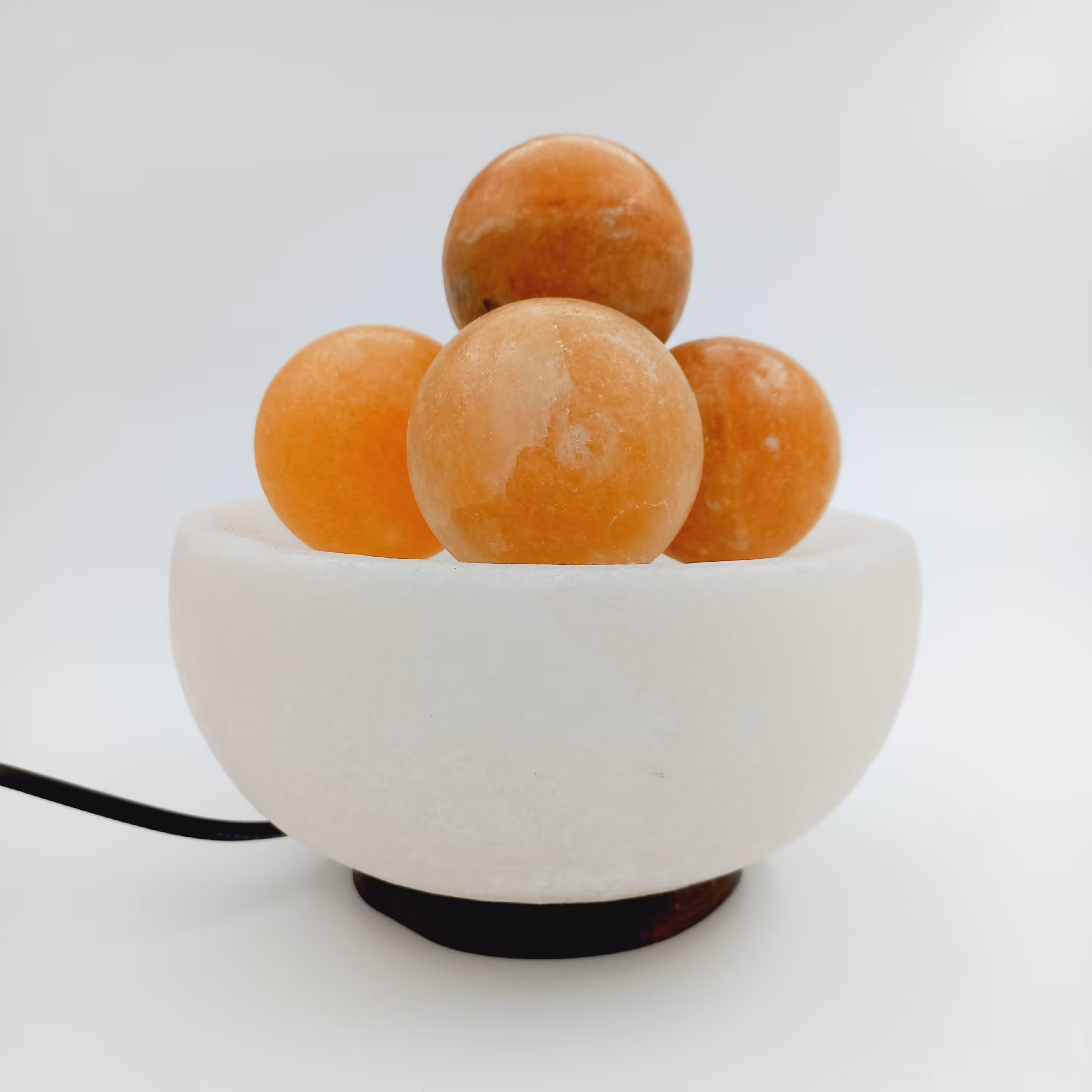 آباژور یا چراغ خواب سنگ نمک مدل کاسه پایه چوبی گرد و گوی دکوری رومیزی