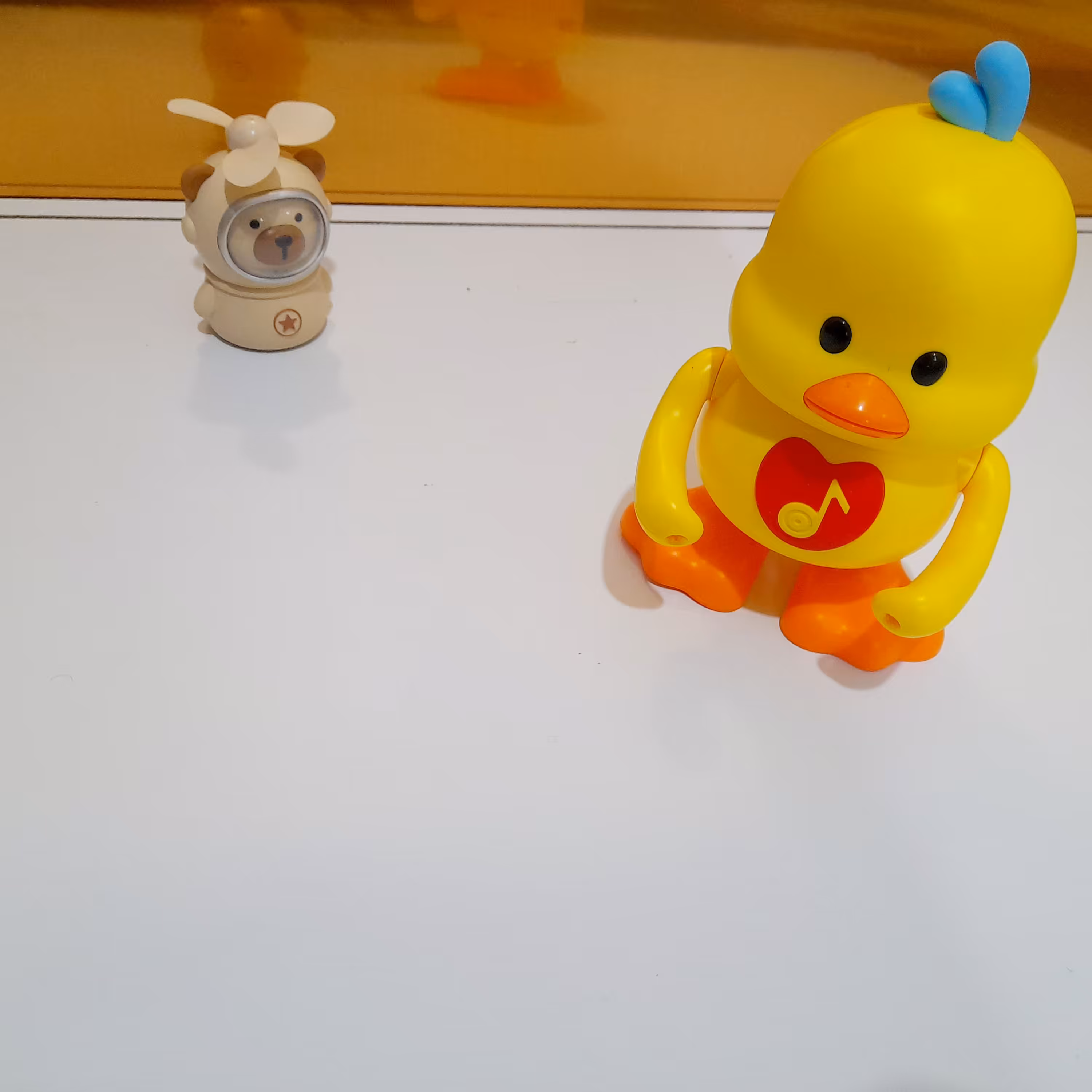 اسباب بازی اردک  رقاص