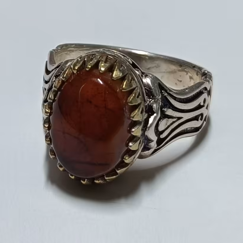 انگشتر نقره مردانه تاج برنجی عقیق یمنی کد 445