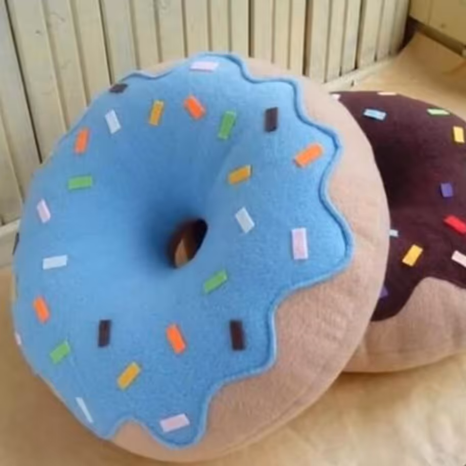 کوسن دوناتی. فانتزی مناسب چیدمان  منزل و مبلمان راحتی