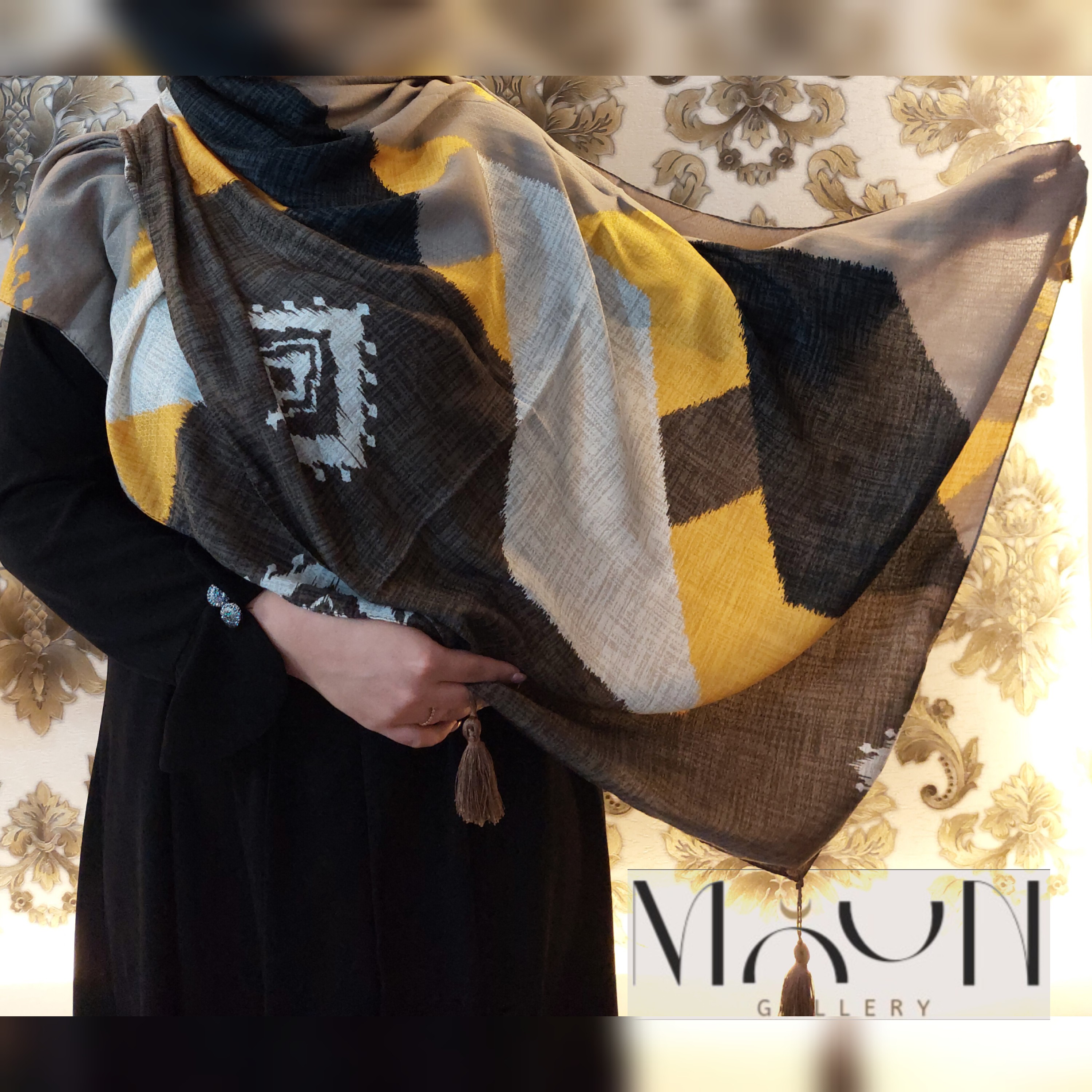 شال نخی خنک بهاری تابستانه با طرح سنتی رنگ مشکی شال مشکی شال قهوه ای طرح چشم