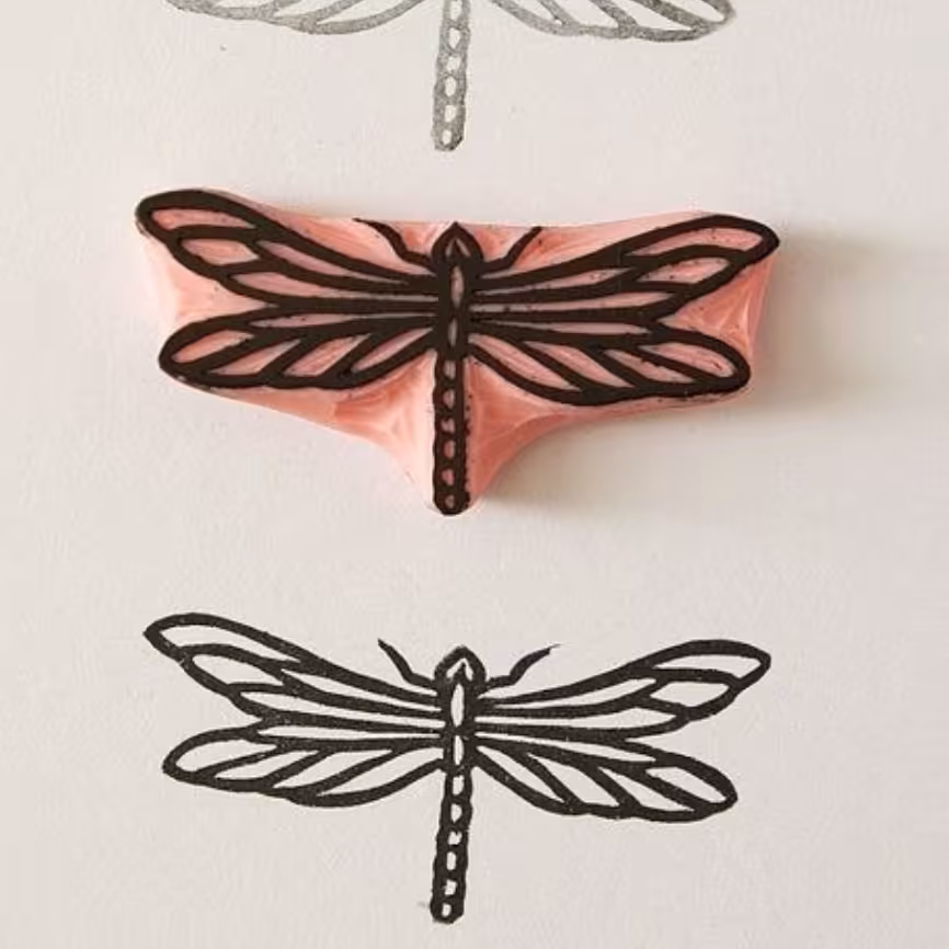 مهر دستساز طرح سنجاقک تزیینی مناسب زیبا کردن کاغذ و پارچه