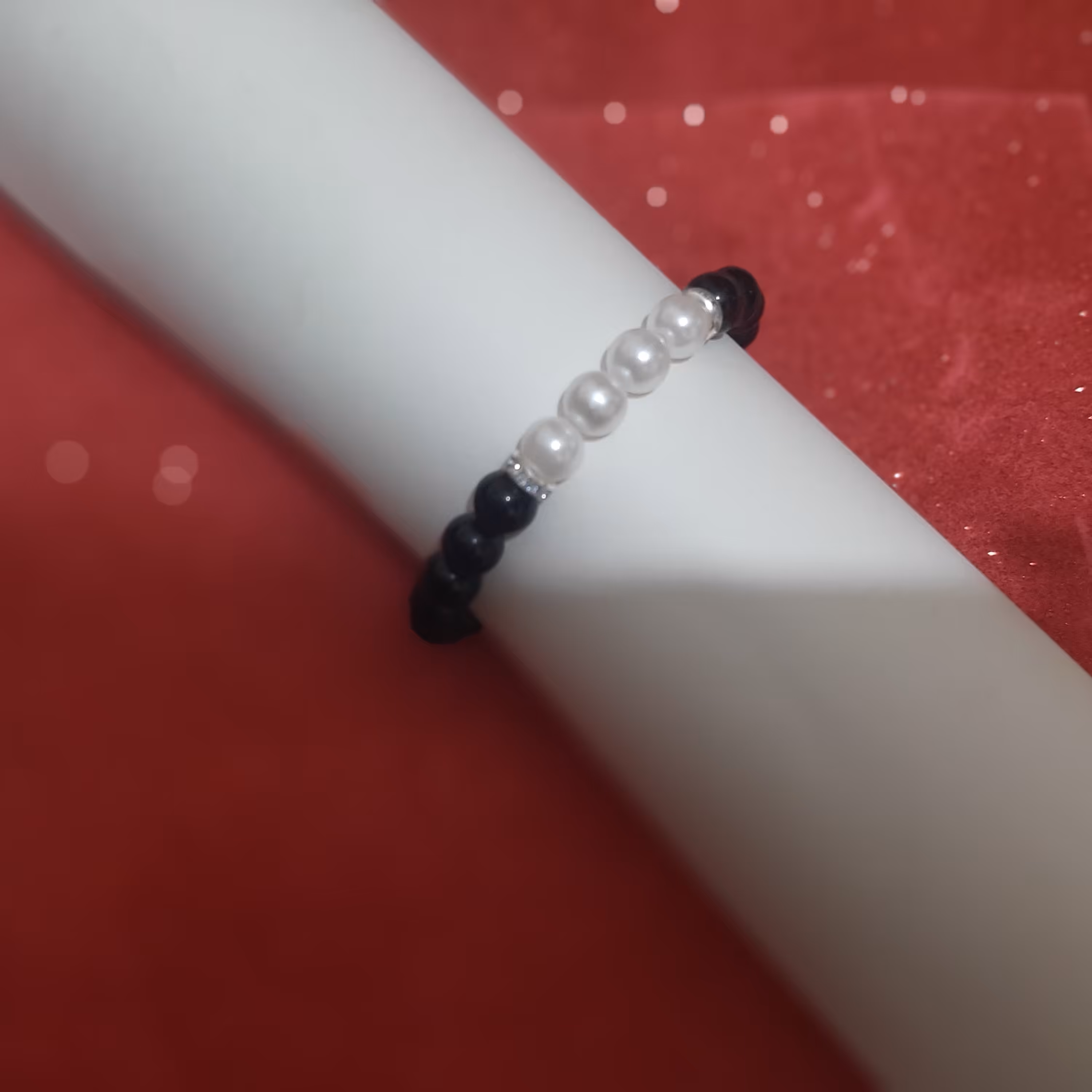 دستبند با مهره سنگی مشکی