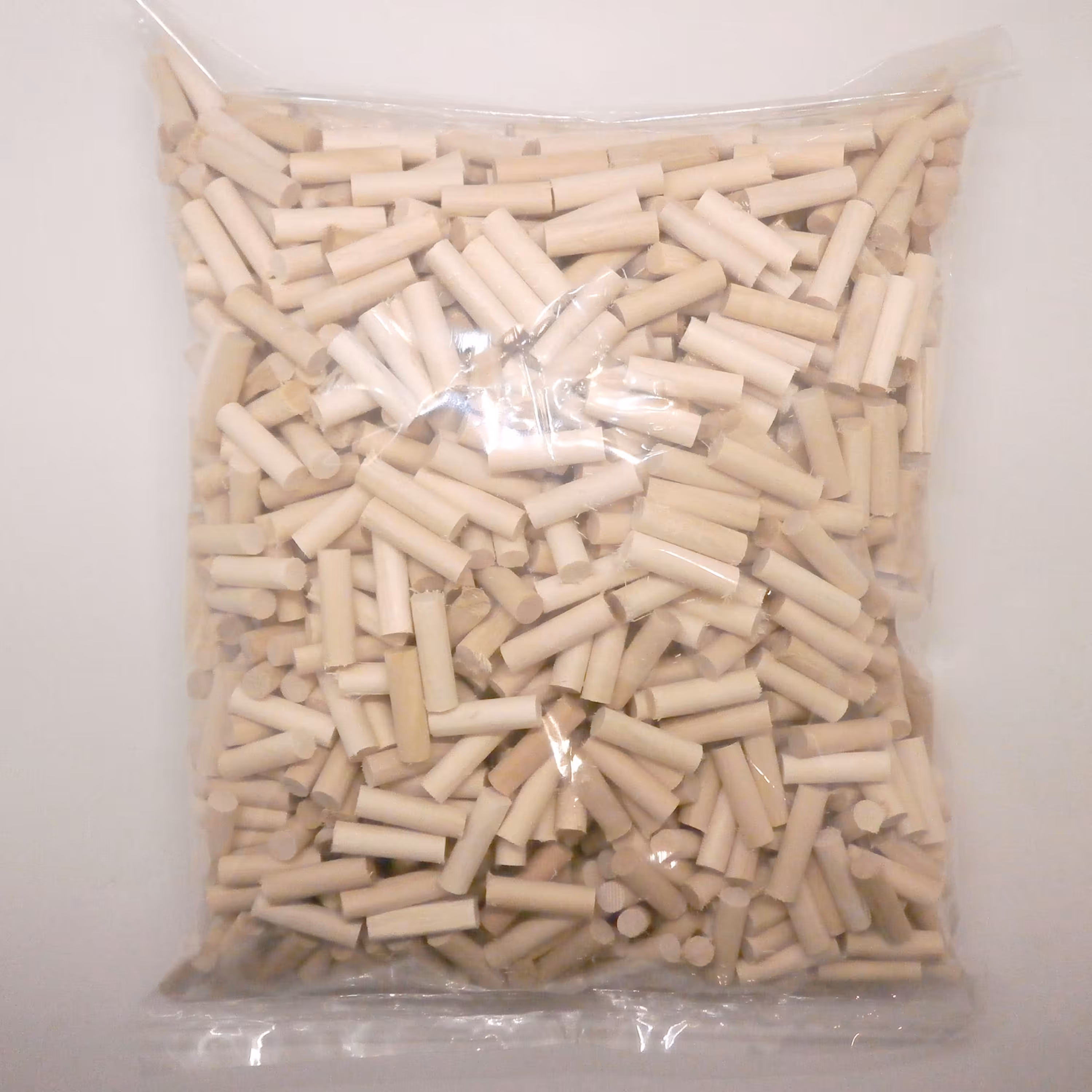 میخ چوبی 6 میل صنوبر  طول 20 میلیمتر بسته 1000 عددی