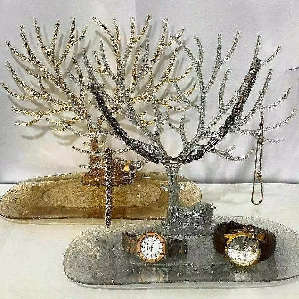 جا جواهری  اکلیلی طرح گوزن  پلاستیکی