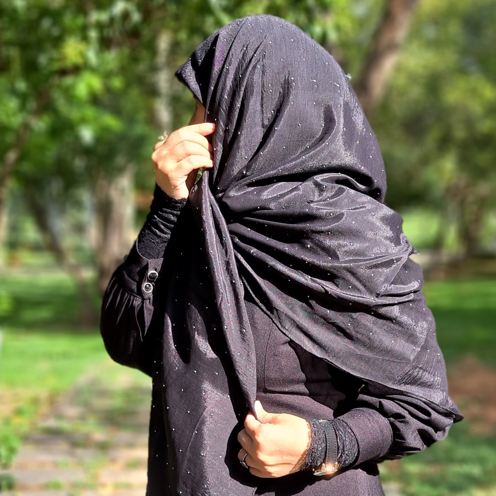 روسری نخی وال اسلپ نگین دار نقره ای، شیک و زیبا، سبک و خنک، قواره حدود 140