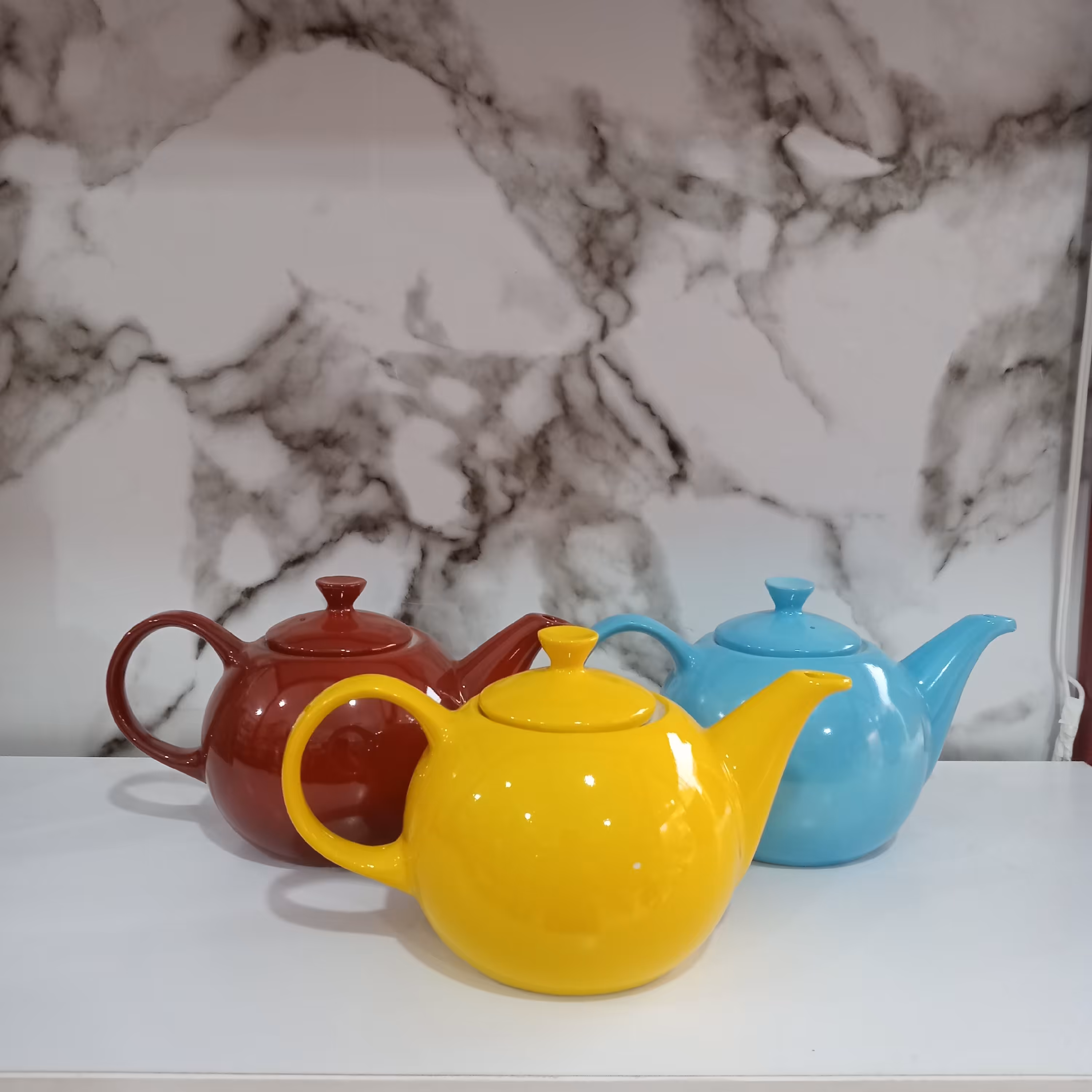 قوری چینی رنگی 