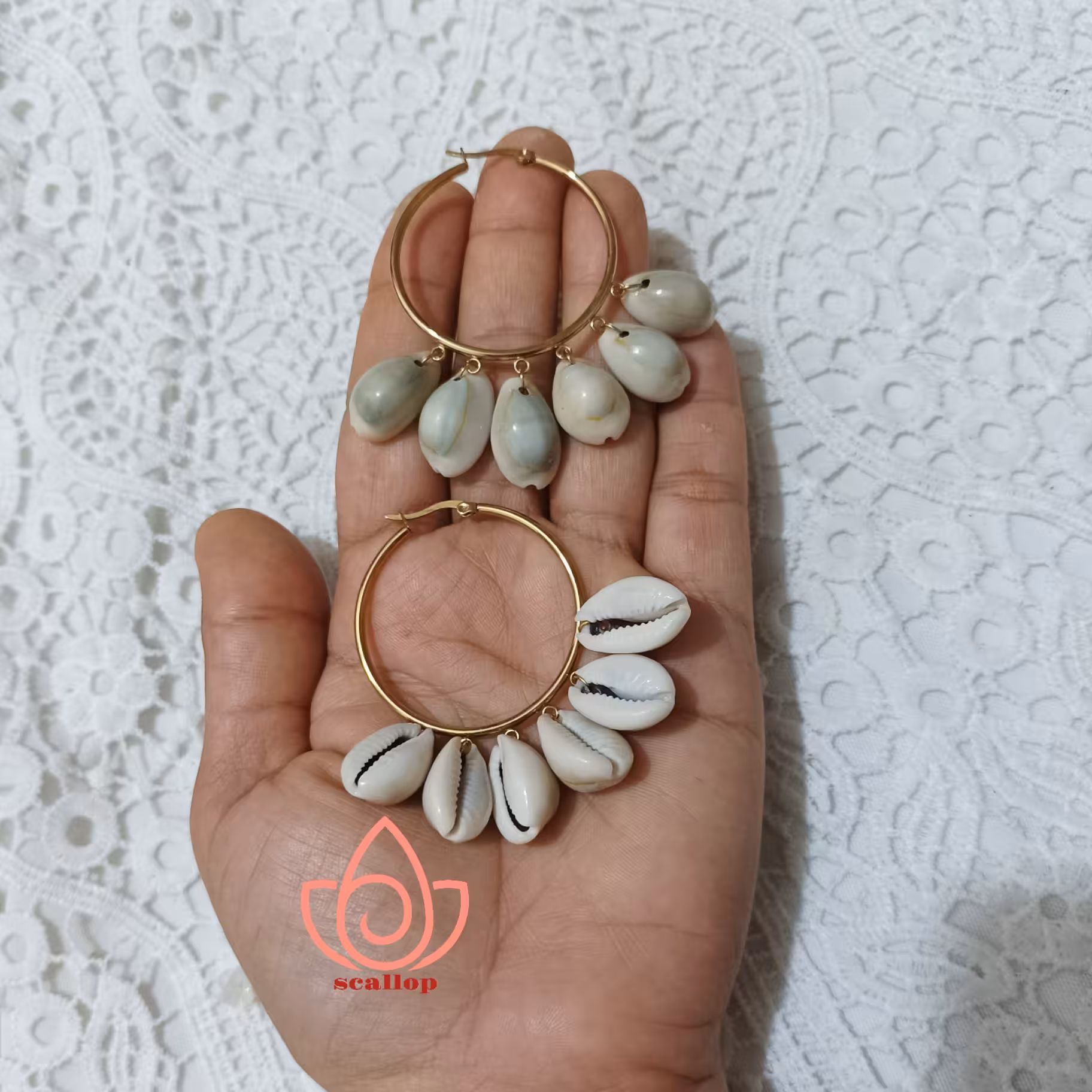 گوشواره صدفی زیبا با خرج کار استیل یک اکسسوری پر از انرژی که زیبایی شما رو دو چندان میکند