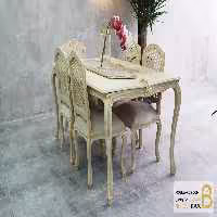 میز ناهارخوری ابزاری