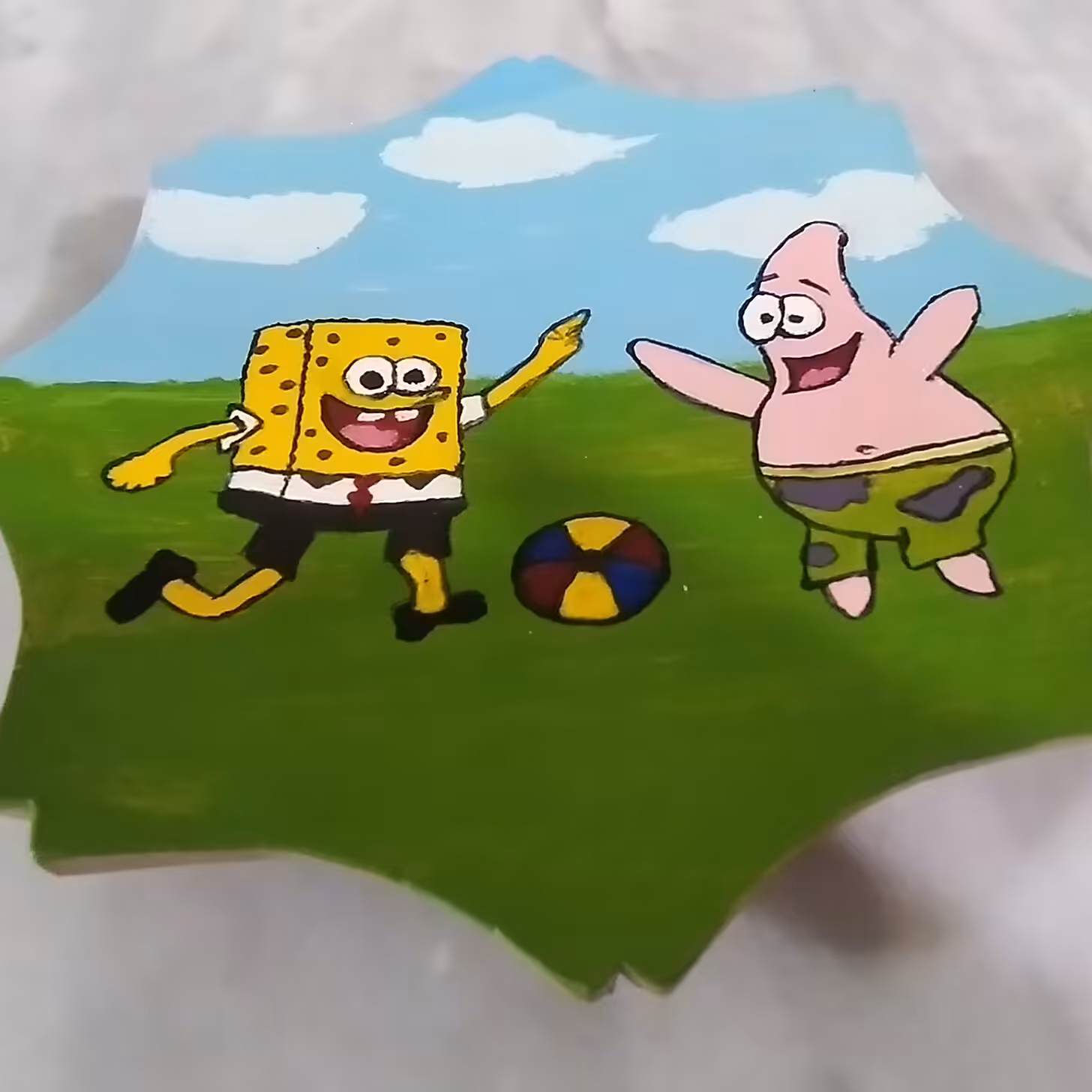 سفال رنگینه طرح باب  اسفنجی  رنگ اکرولیک فیکس شده با اسپری براق کننده