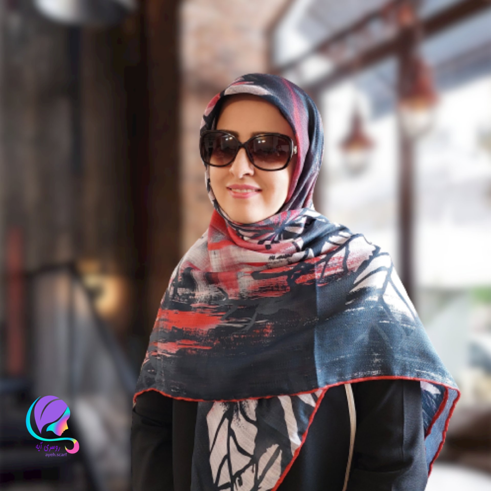 روسری چهار فصل طرح برگ قرمز مشکی