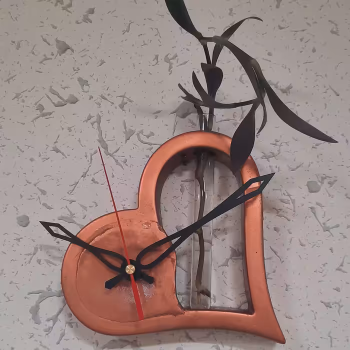 ساعت دیواری دست ساز دکوری آرامگرد و ترکیبی با گلدان با امکان قرار دادن عود