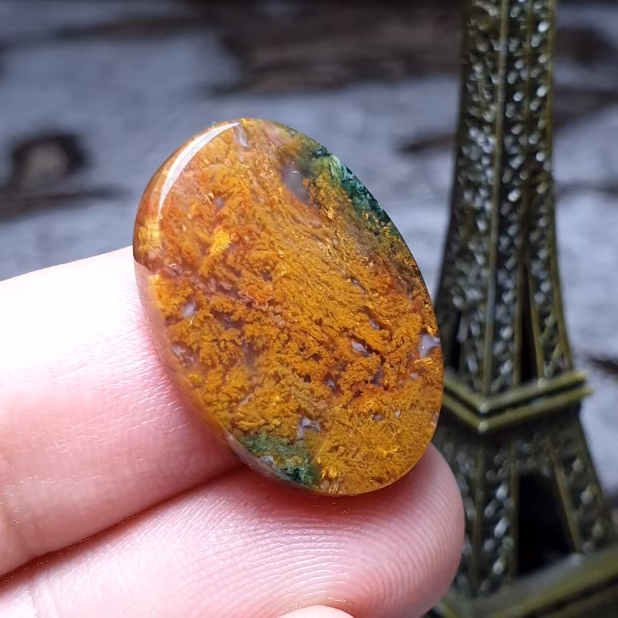  نگین فوق العاده زیبای سنگ عقیق صد درصد طبیعی اصل خراسانی
کد  25505