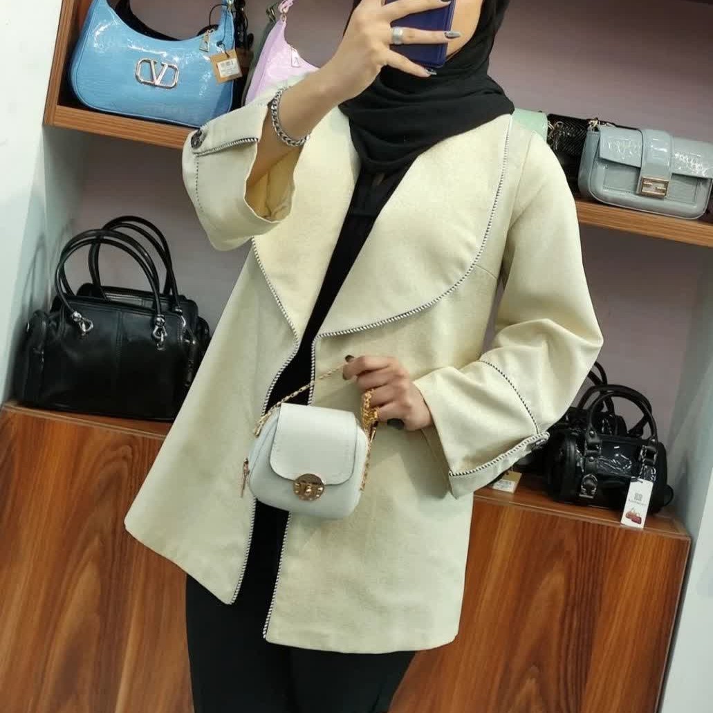 مانتو ژاکاد