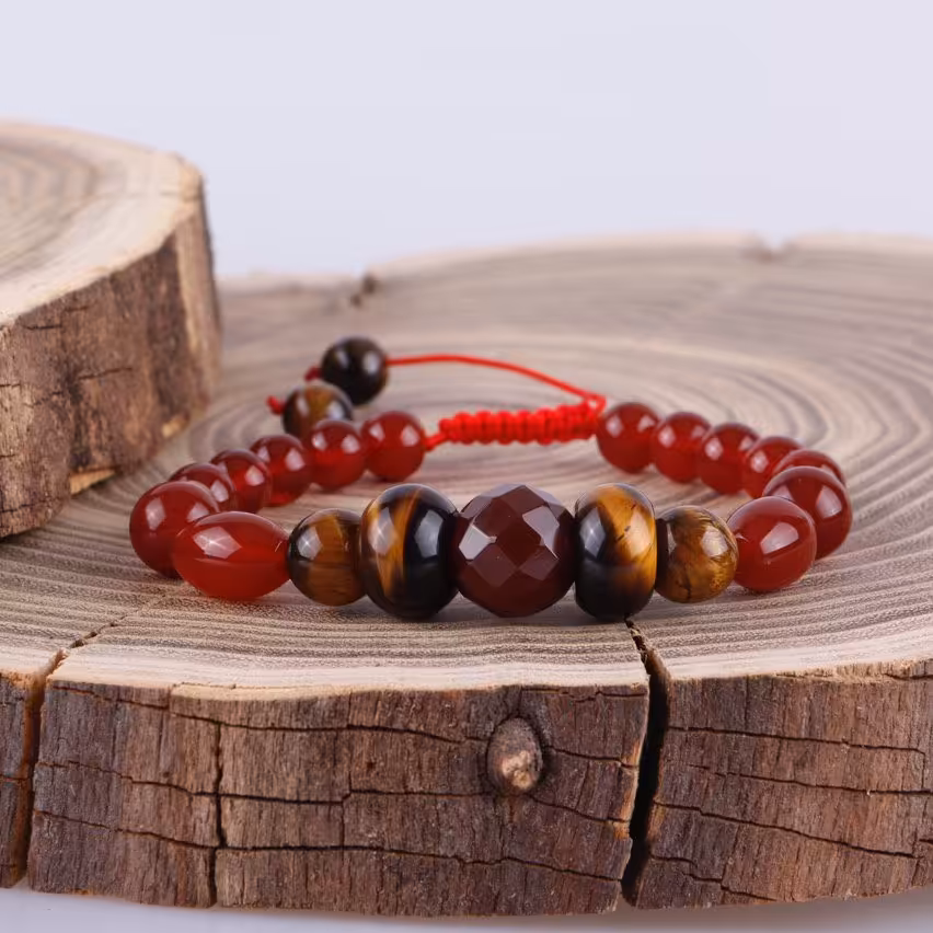 دستبند عقیق و چشم ببر