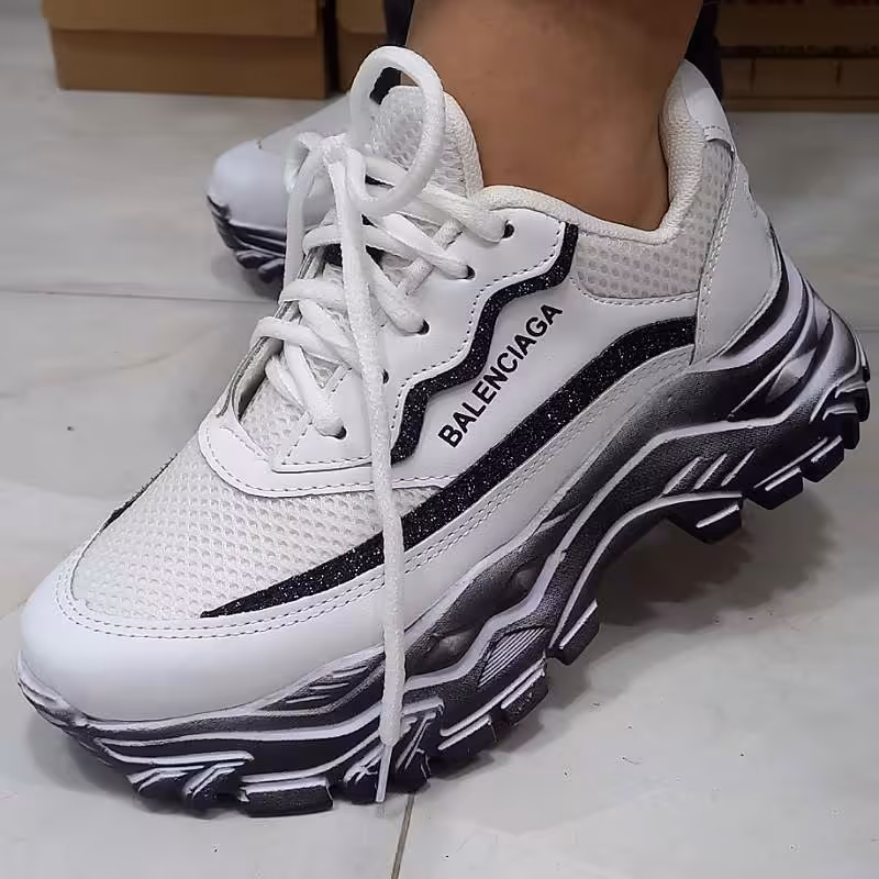 کتونی زنانه برند بالانسیگا لژ6سانت زیره پیو رویه کفش راشل مناسب پیاده روی و  ورزش بسیار سبک  قالب استاندارد 