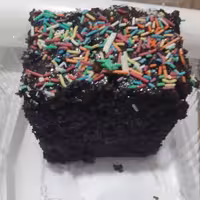 کیک خیس شکلاتی تکه ای