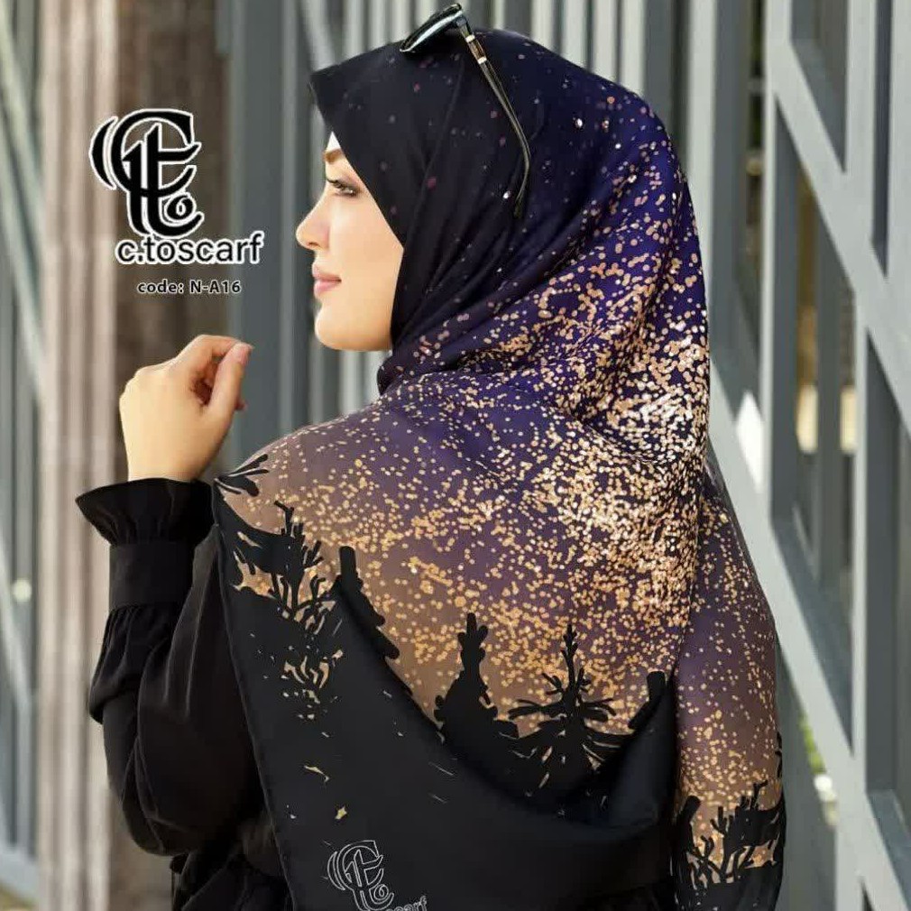 روسری نخی کهکشانی