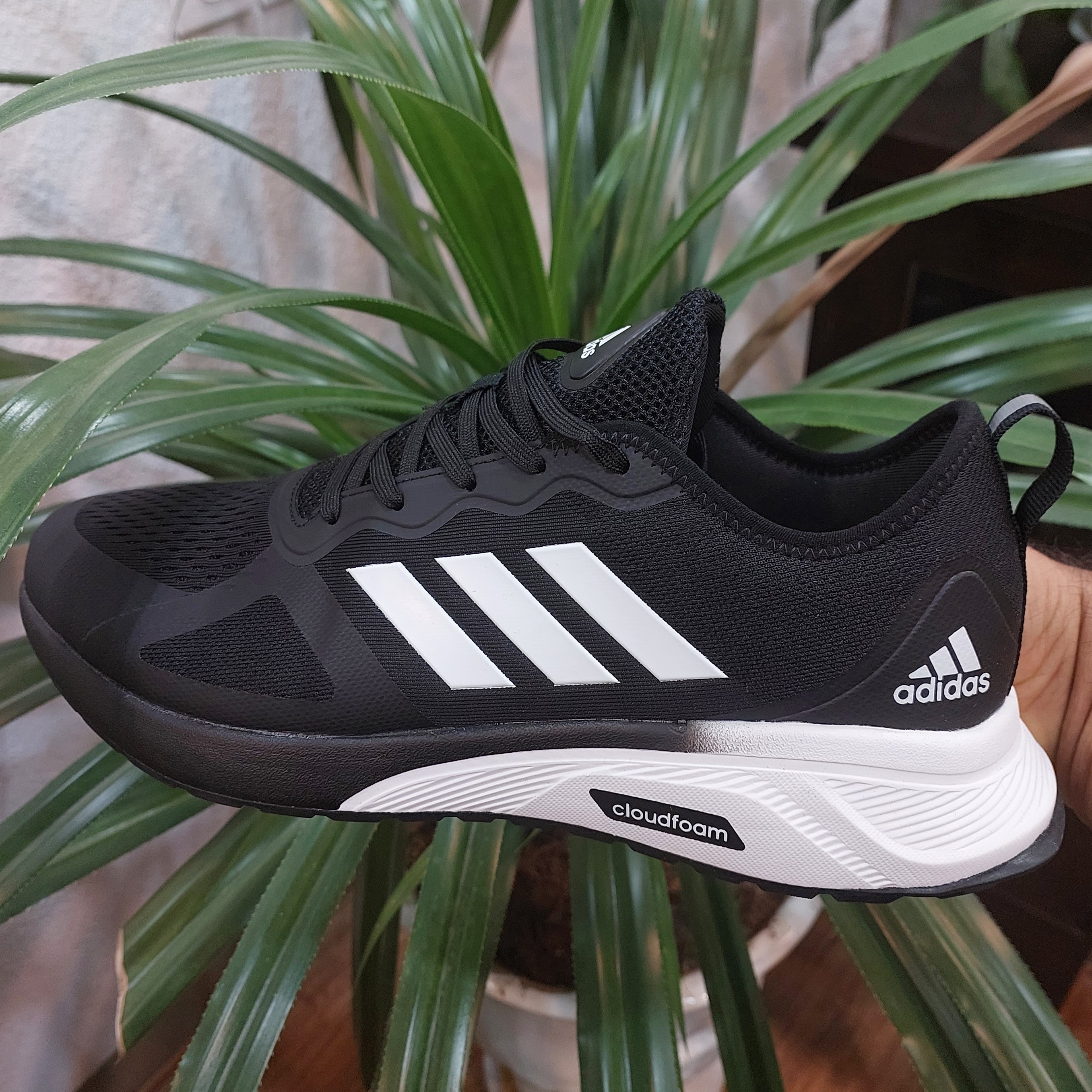 کتونی و کفش آدیداس ادیداس کلود فوم Adidas Cloudfoam رنگ مشکی سفید سایز بزرگ