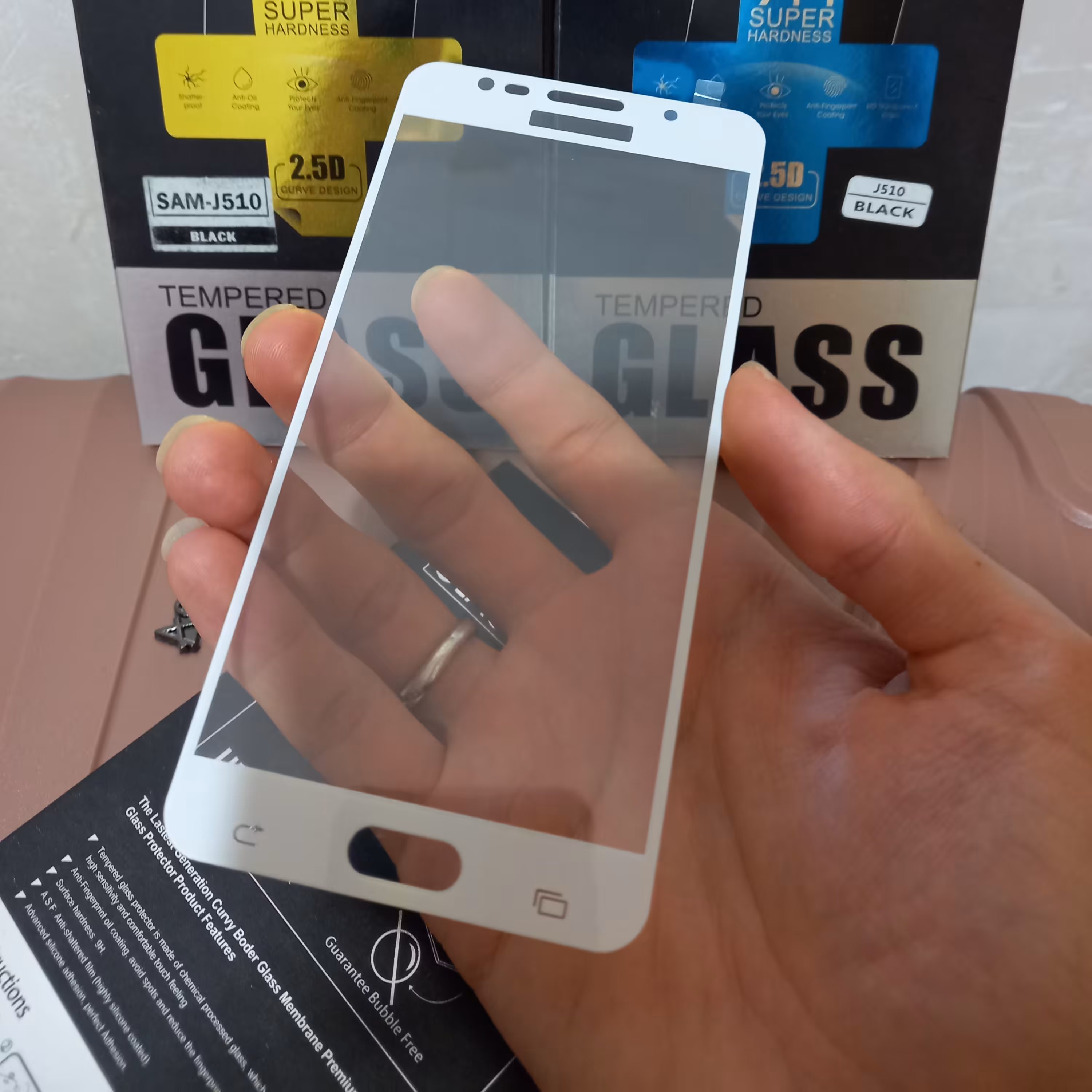 گلس شیشه ای گوشی سامسونگ J510(J5 2016) (ارسال رایگان)