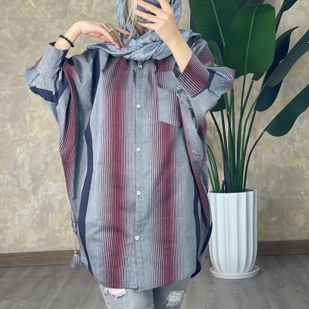 مانتو پانچ کاوه
جنس کتان نخ
رنگ بندی کد1 کد2 کد3 کد5 کد7